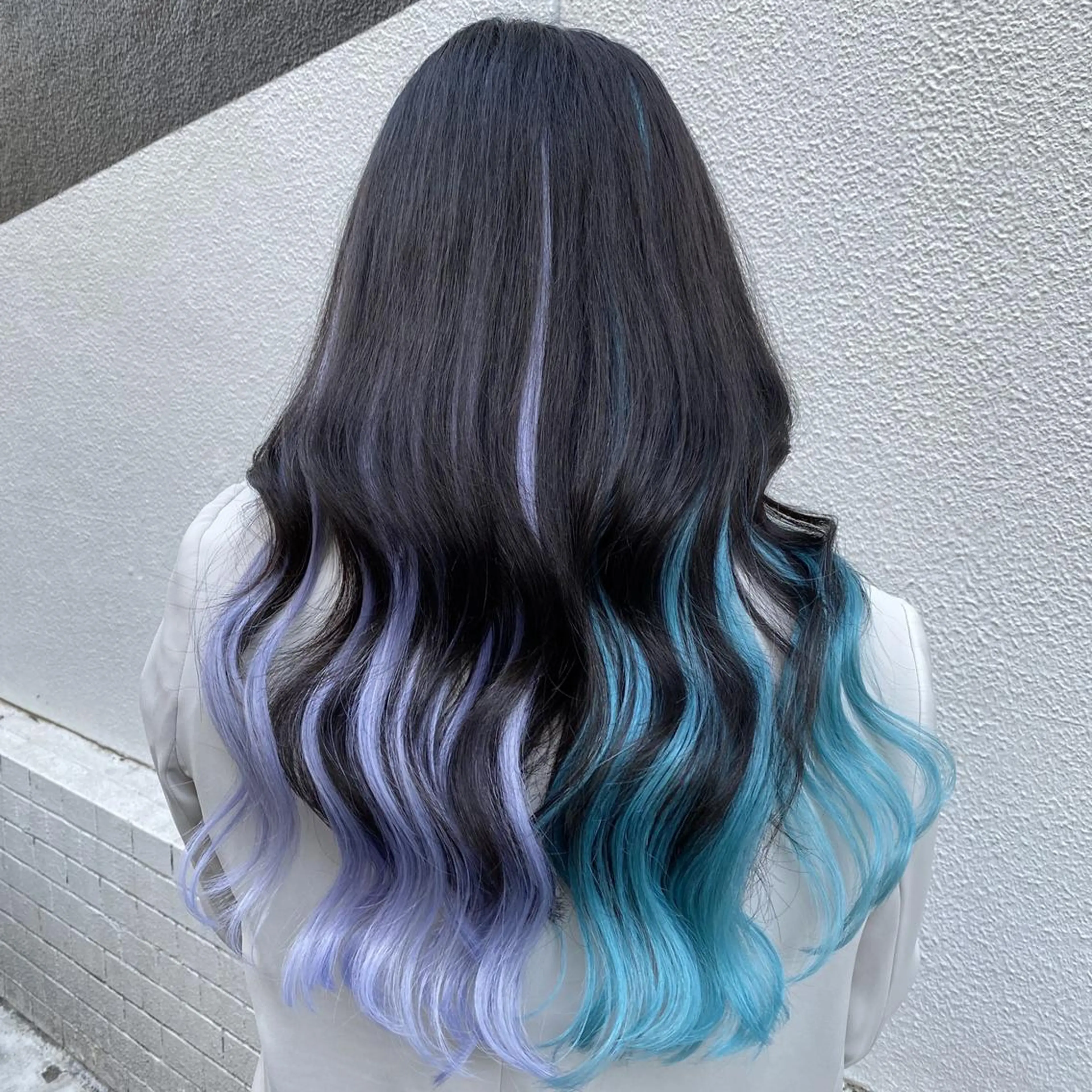 セミロング カラー エクステ エクステ GLOSS 心斎橋 山上のヘアスタイル