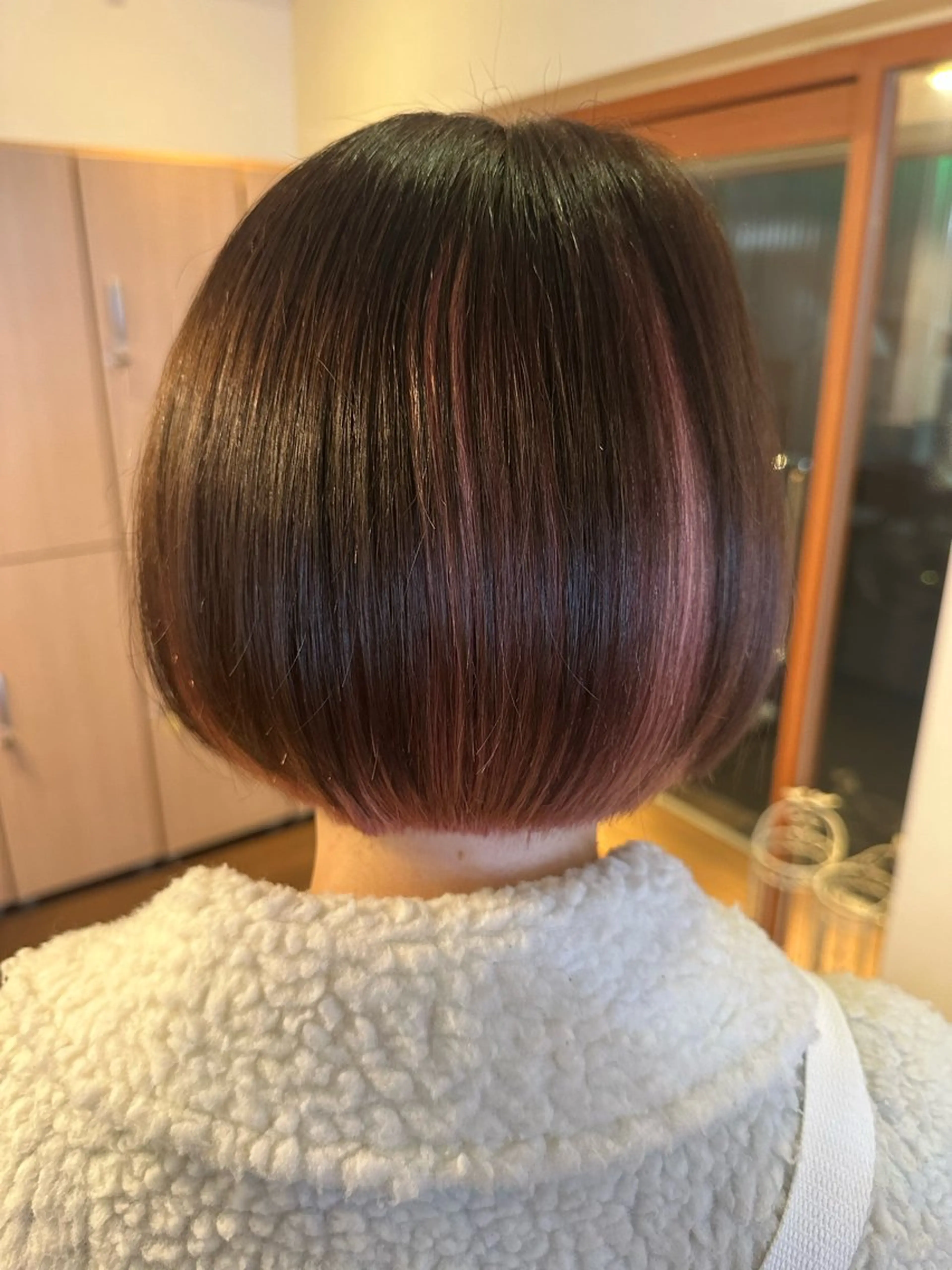 ショート カット ヘアカラー トリートメント 渋谷 美優のヘアスタイル