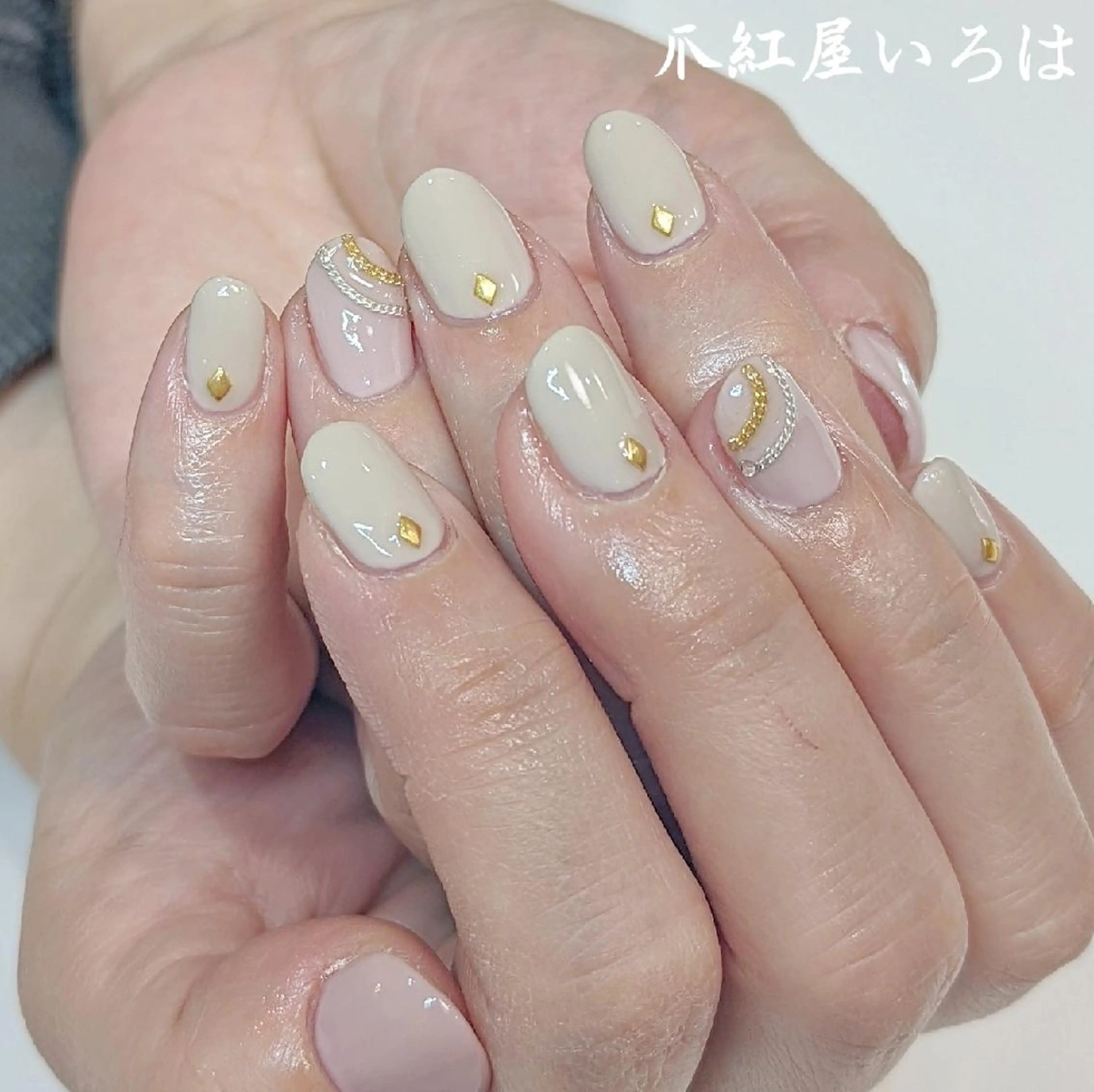 ネイル 爪紅屋 いろはのネイルデザイン