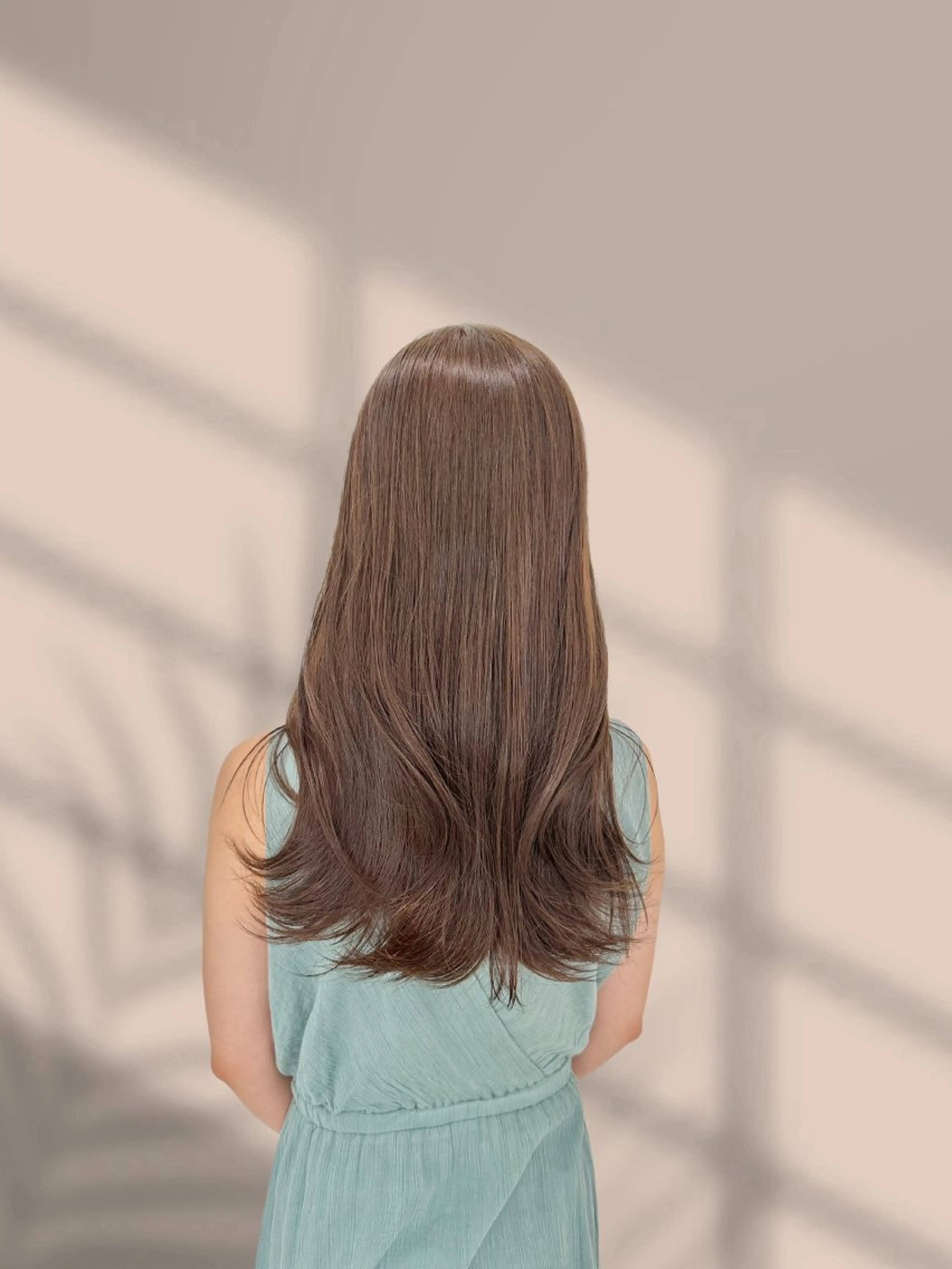 ロング カラー ブリーチ ブラウンカラー ブリーチなしカラー くすみミルクティー／ ブラウン🪡TOWAのヘアスタイル