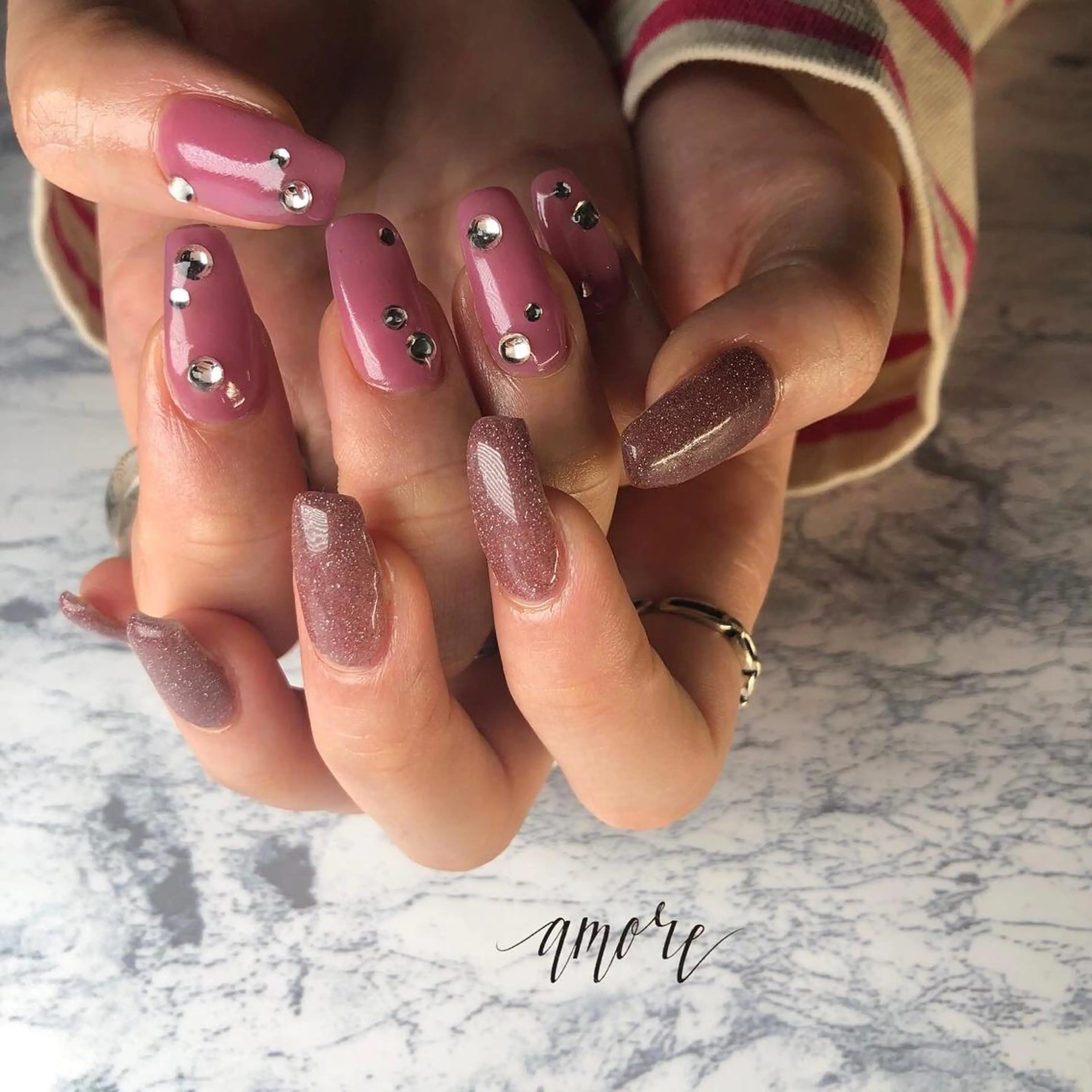 ネイル ジェルネイル 氷ネイル・うるうるネイル マグネットネイル ミラーネイル ニュアンスネイル You kyehwaのネイルデザイン