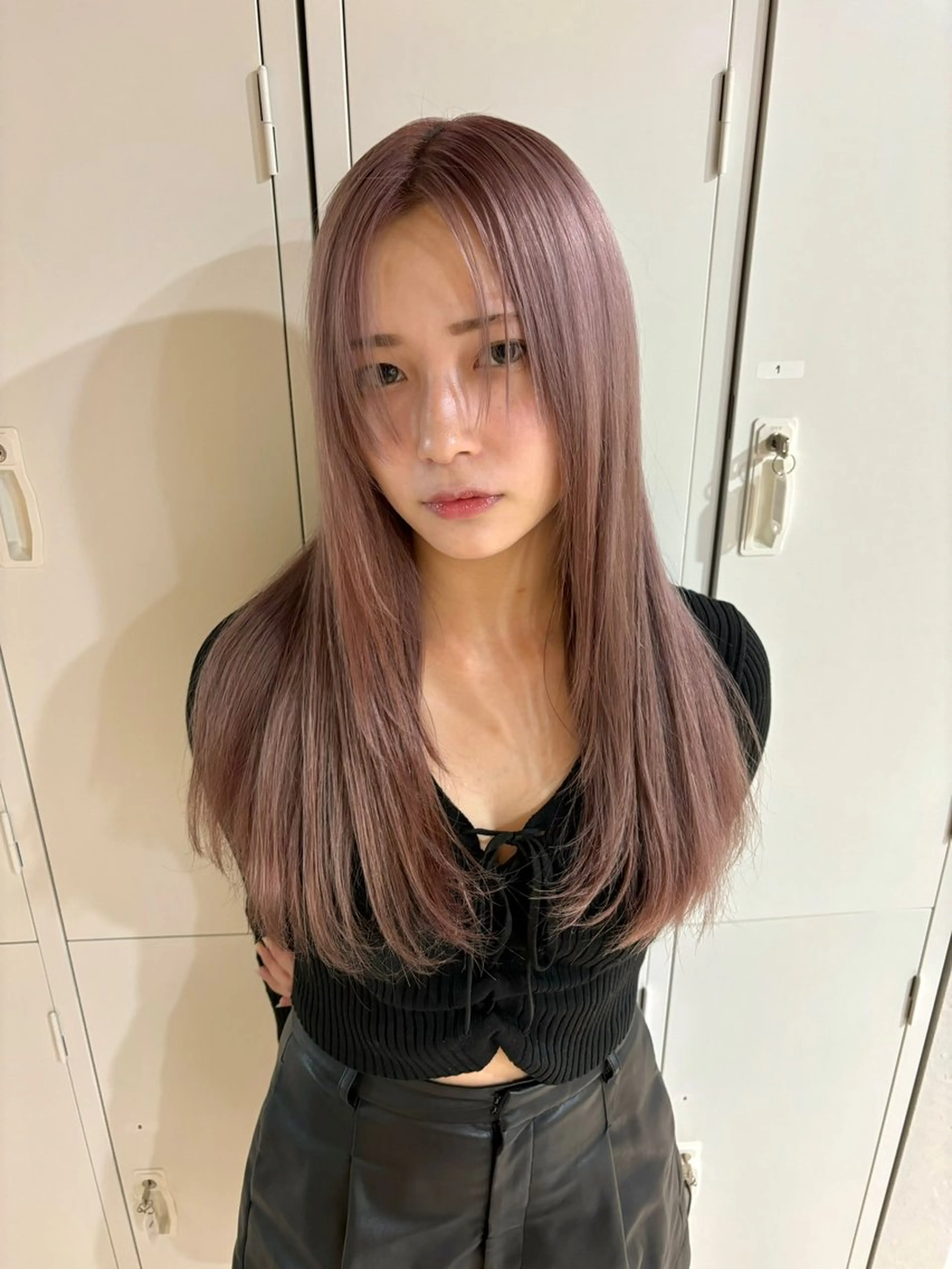 ロング 韓国/透明感 Veluaのヘアスタイル