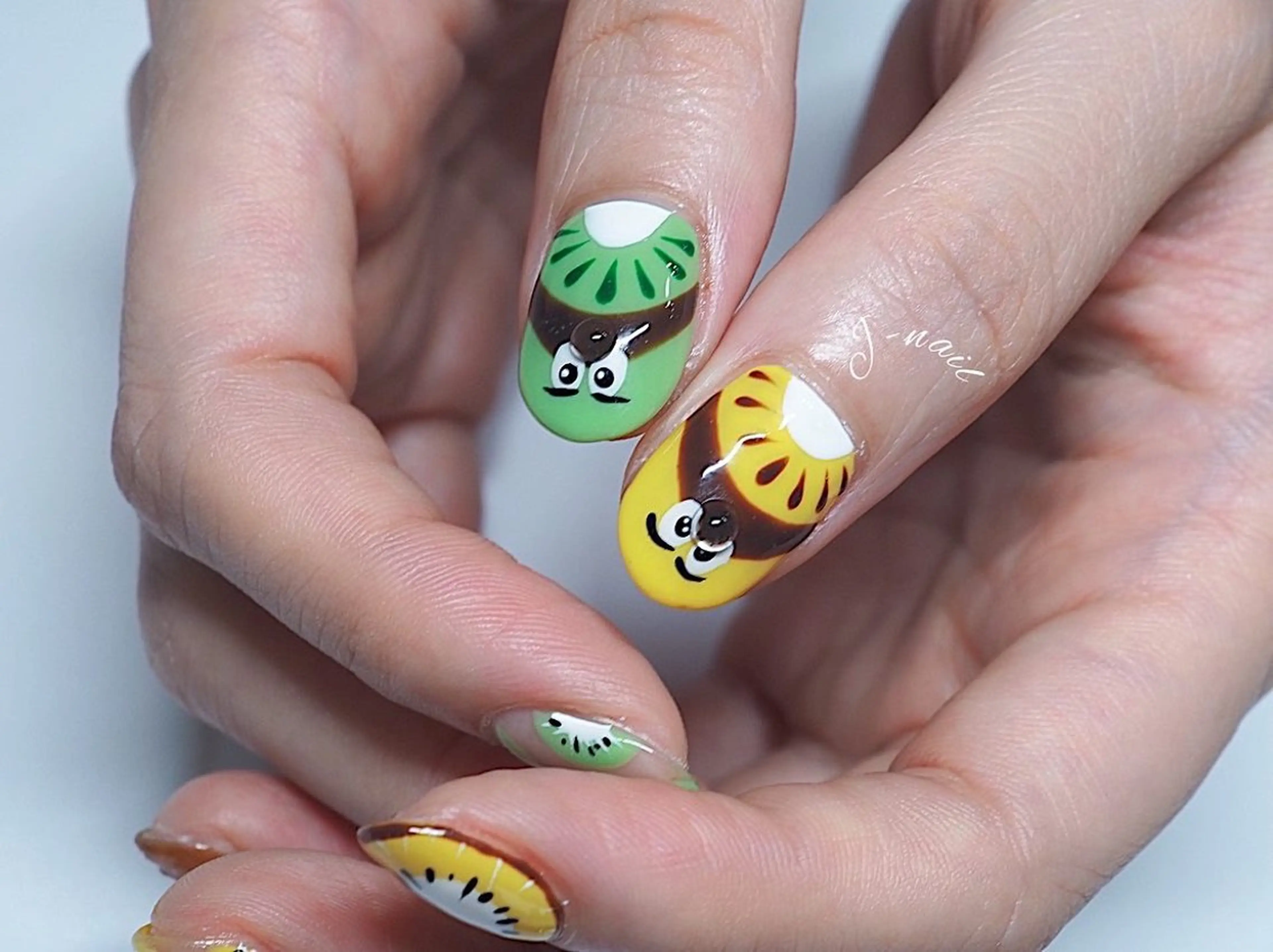 ネイル ハンドネイル J-nail satoのネイルデザイン