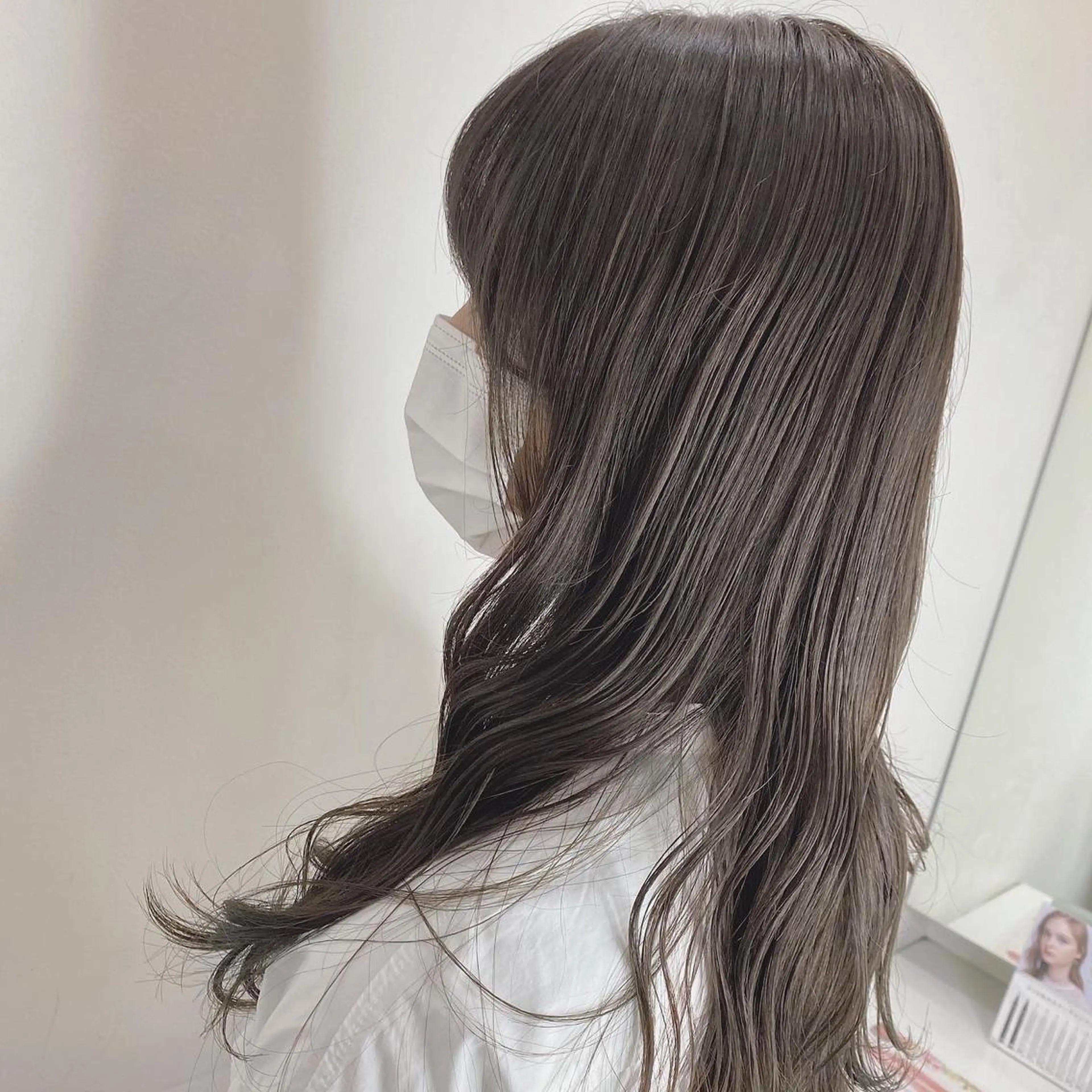 セミロング カラー ヘアカラー トリートメント エリアマネージャー 復活の大澤竜馬のヘアスタイル