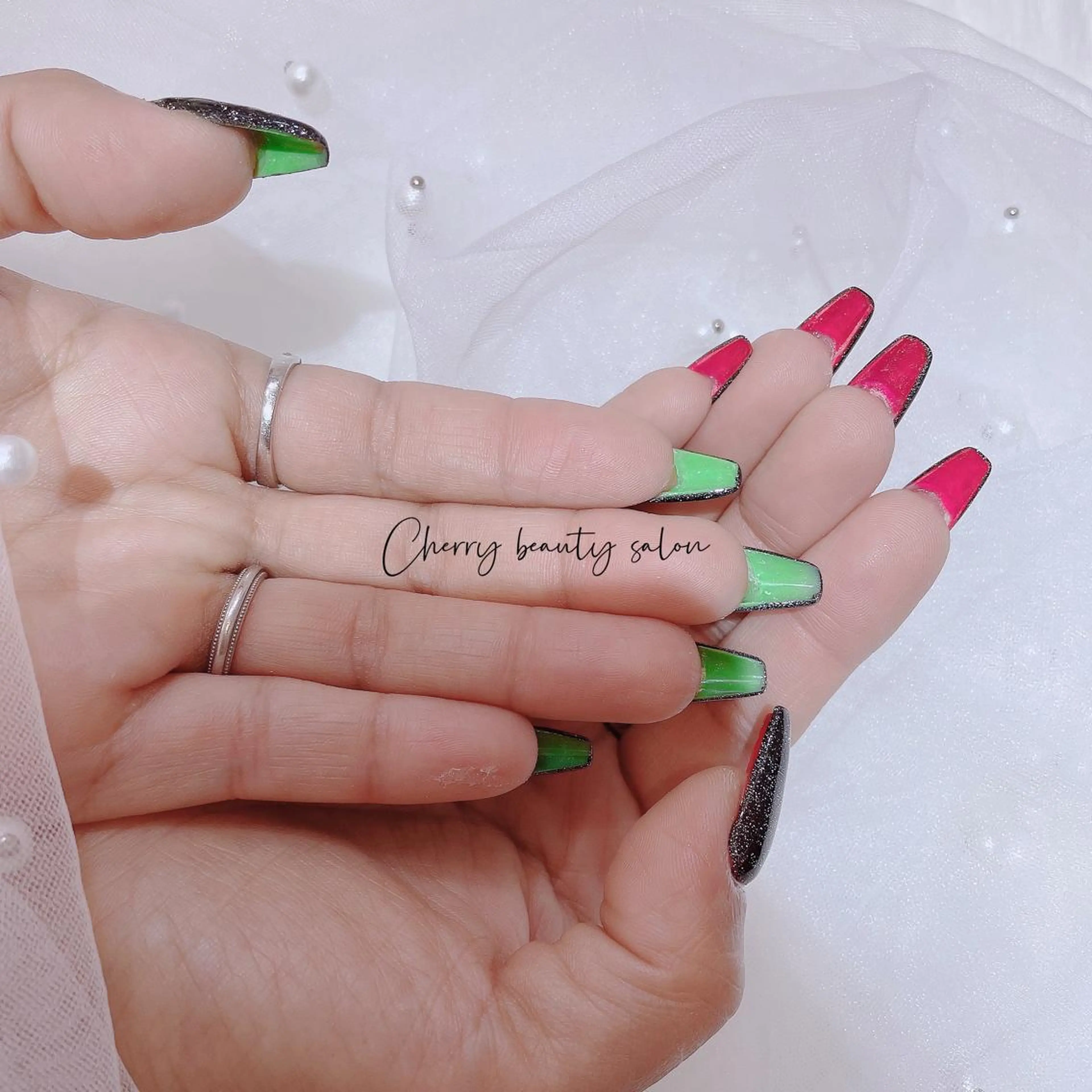 ネイル SAKURA 🍒のネイルデザイン