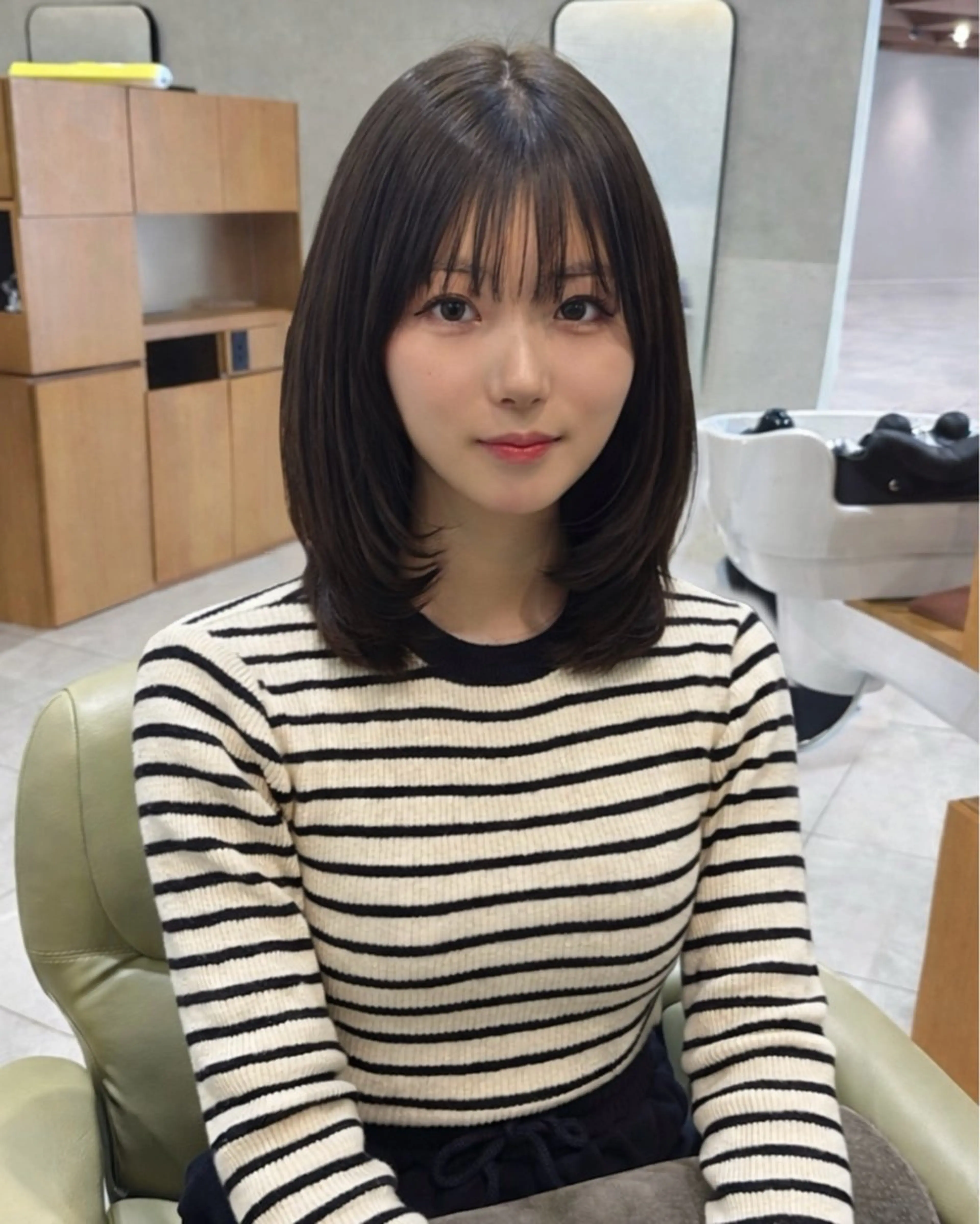 ミディアム カラー ヘアカラー トリートメント MISATO THIRD SHOPのヘアスタイル