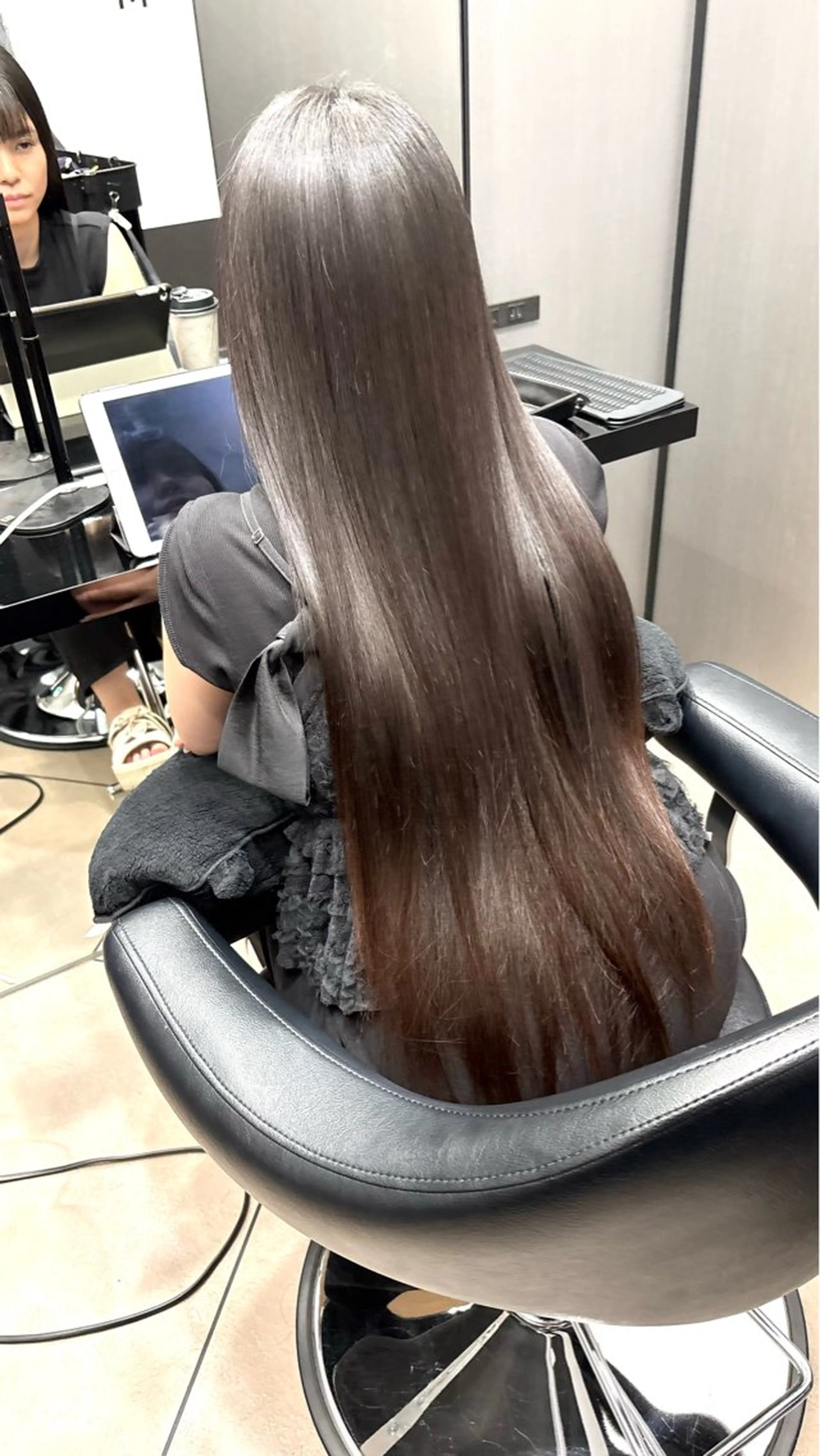 ロング 縮毛矯正 カット 縮毛矯正 HARUKI  MINATO Japan広島紙屋町店所属・hmj紙屋町店 脊戸智志のエステ・リラクイメージ