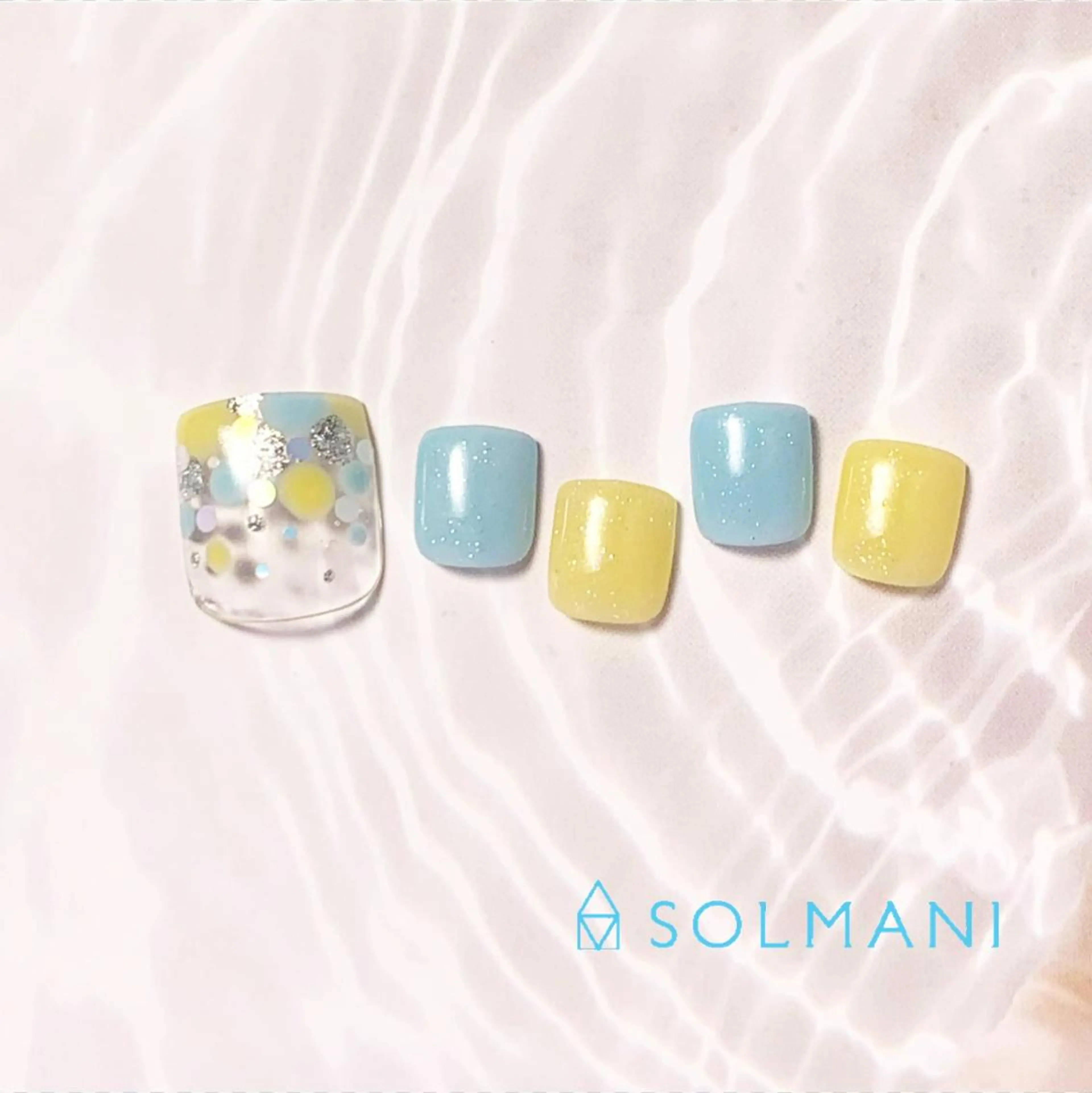 ネイル ドット フットネイル SOLMANI 予約担当のネイルデザイン