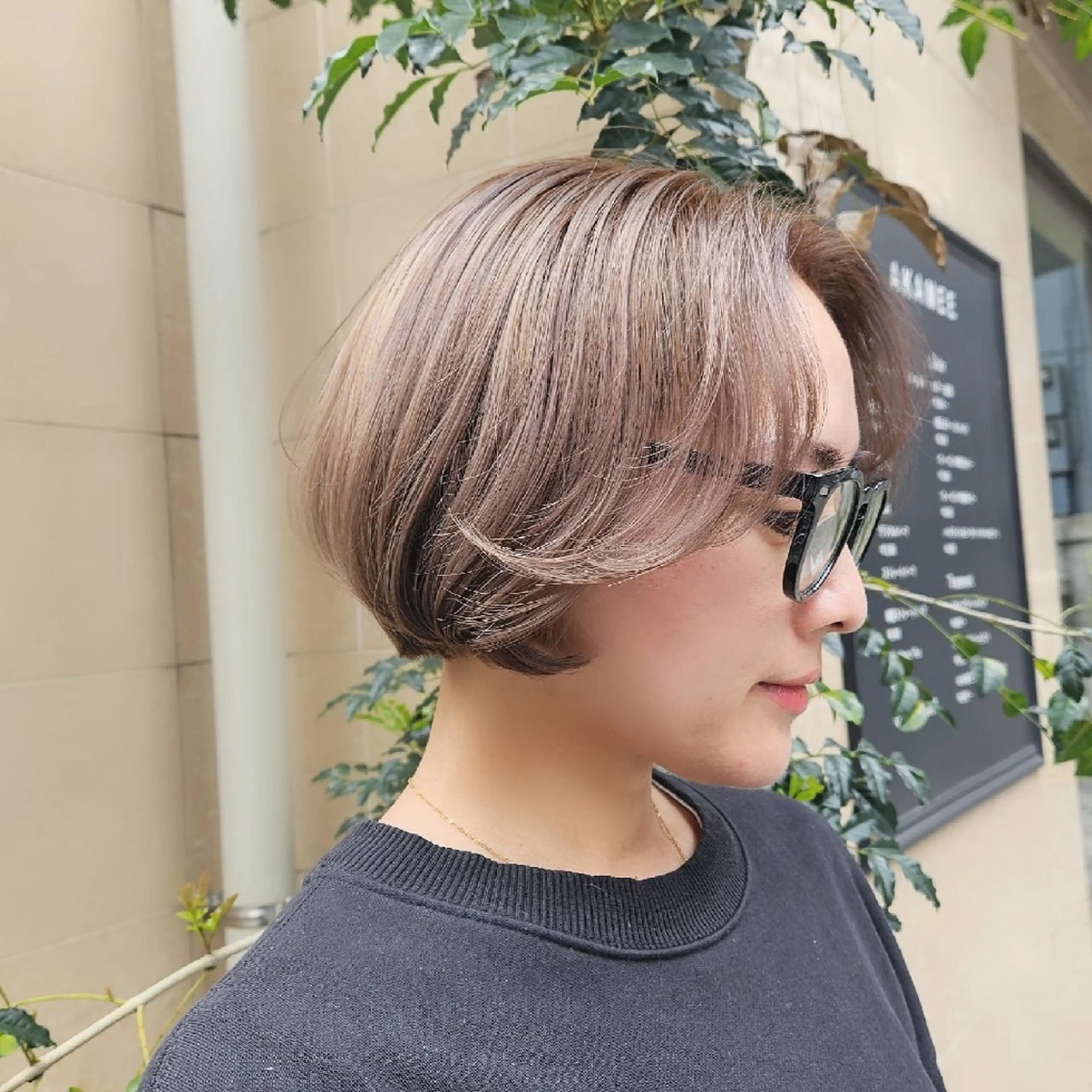 ショート ボブ 内藤 旭のヘアスタイル