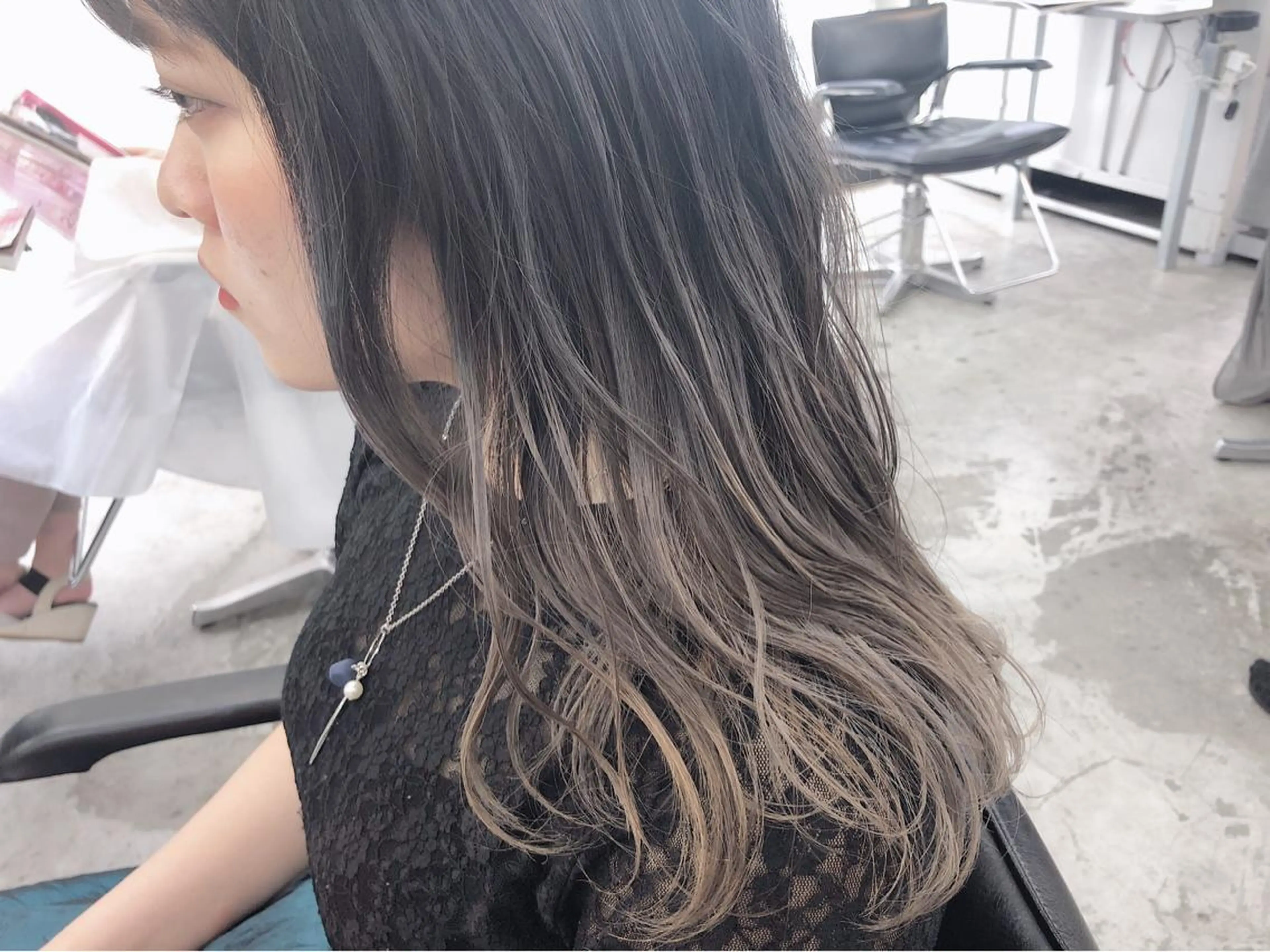 ロング カラー 透明感カラー× レイヤーカット✨高梨のヘアスタイル