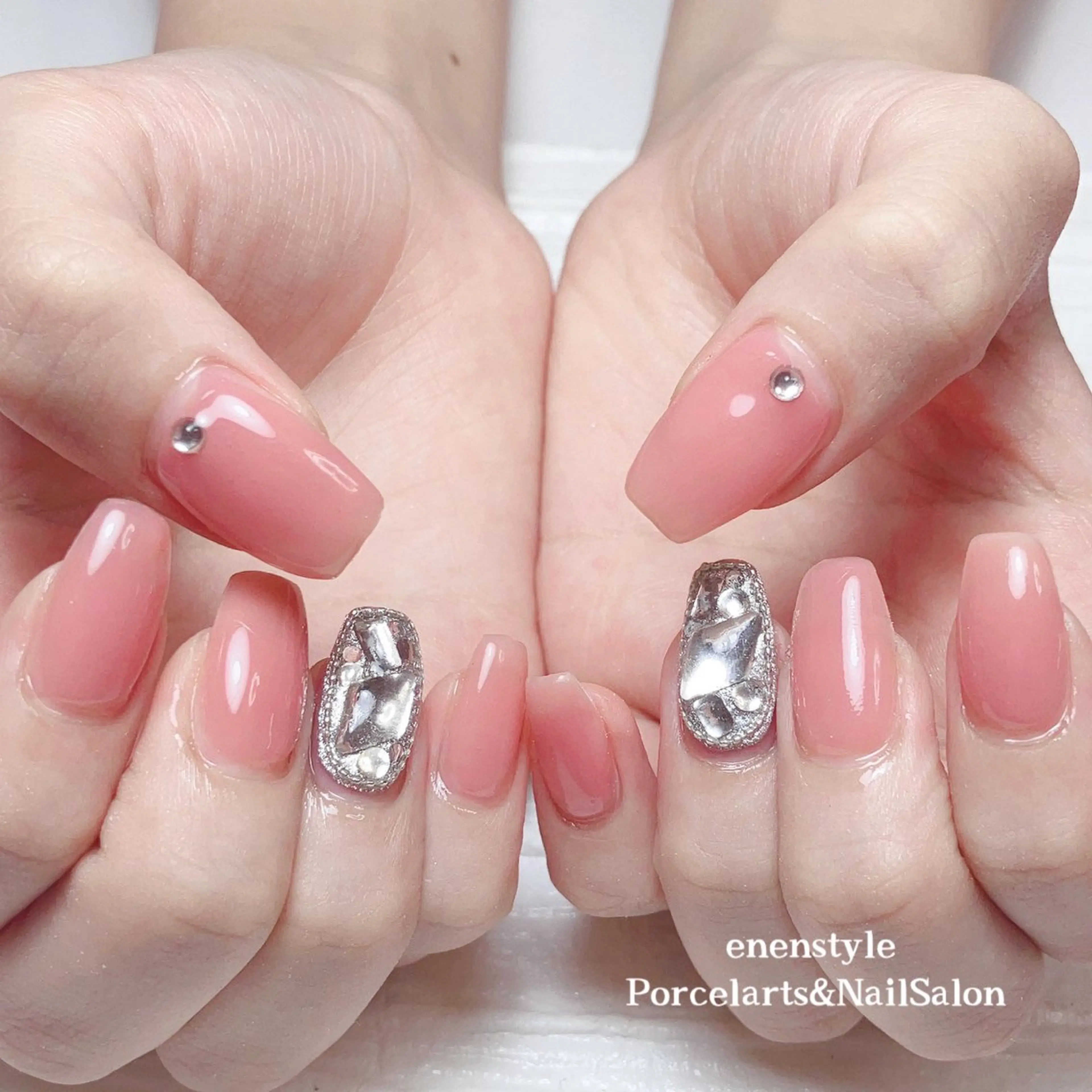 ネイル 👑enen style👑のネイルデザイン