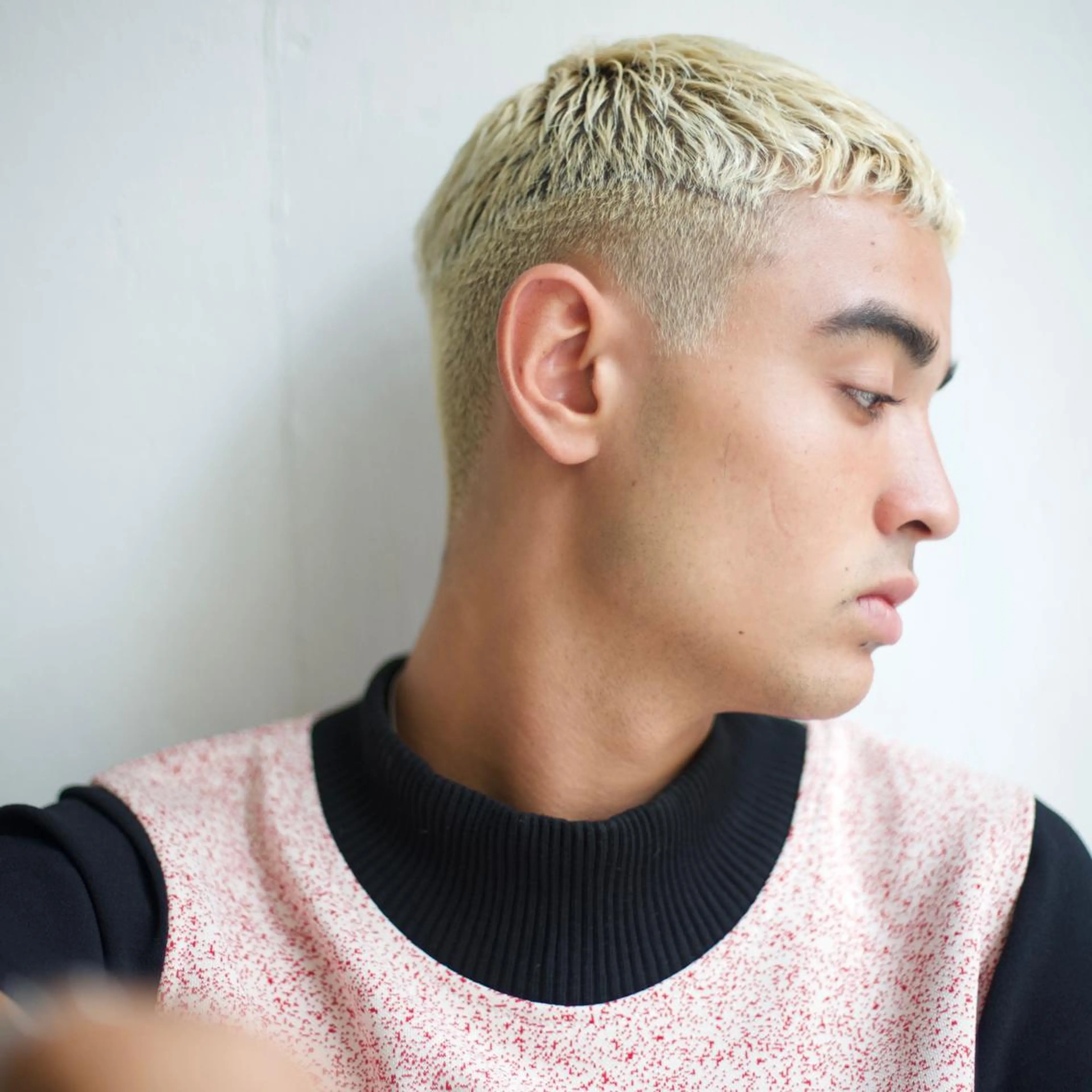 🌈フェードカット＋ブリーチカラー 土日祝＋¥1000(フェードカット　バーバー　理容室　原宿　ブリーチ　ダブルカラー)の写真