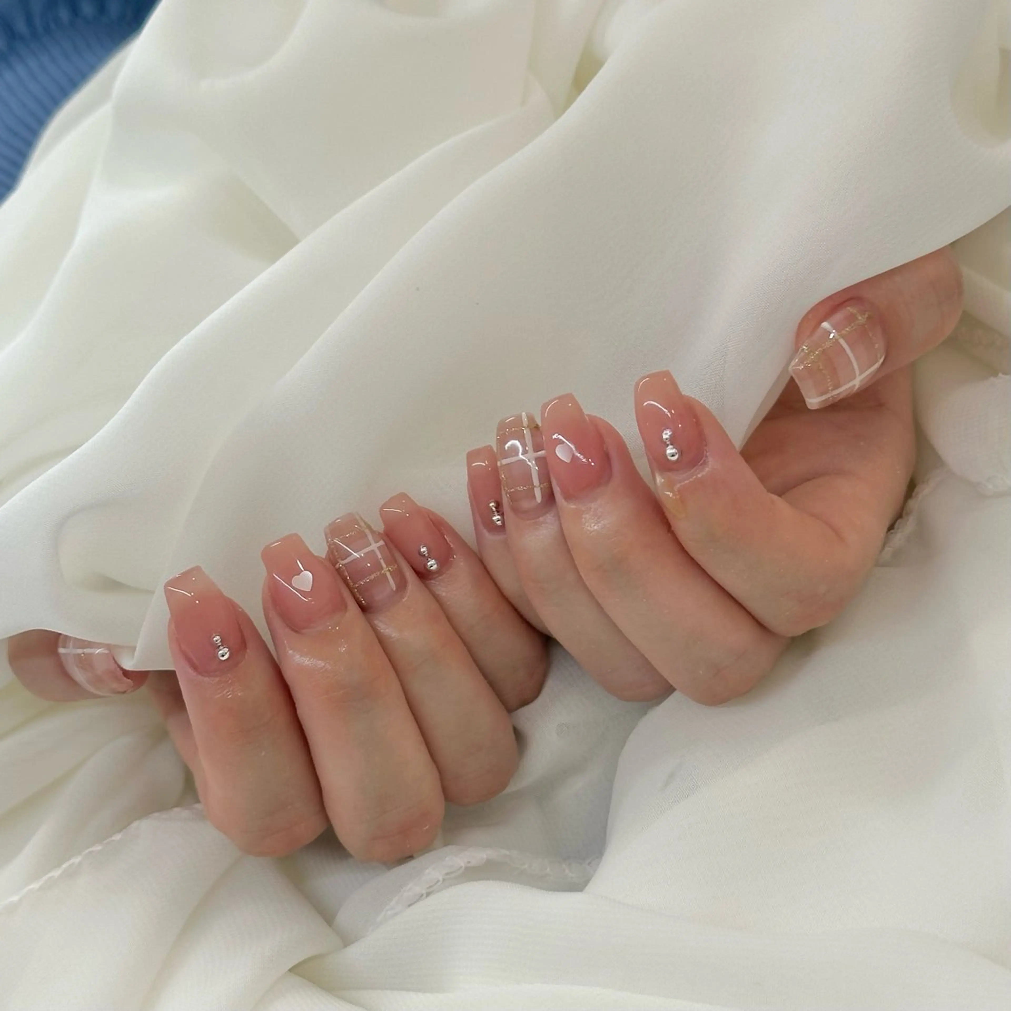 ミディアム GRACE所属・GRACE mioのネイルデザイン