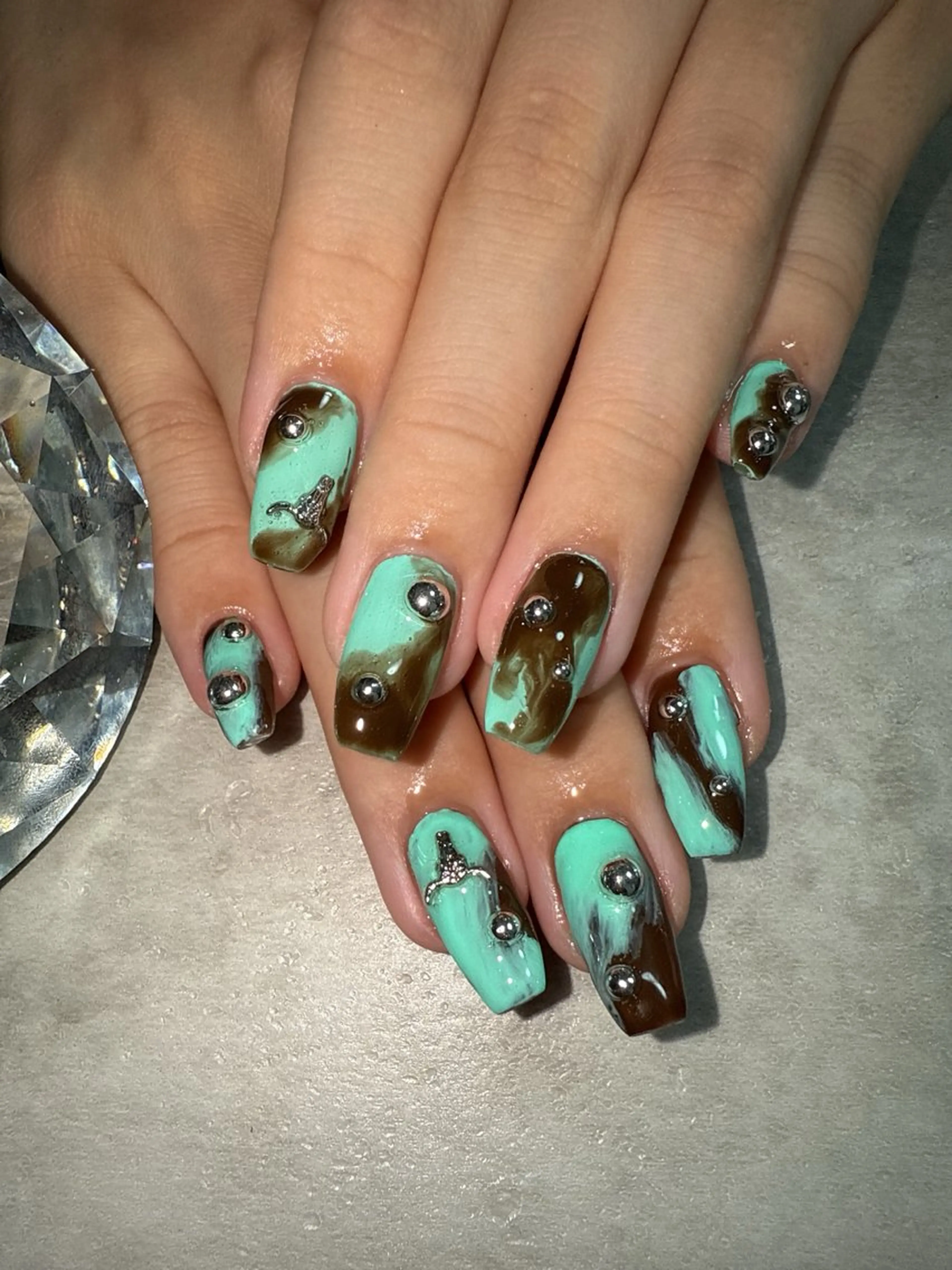 ネイル ハンドネイル SHIHO 🎼のネイルデザイン