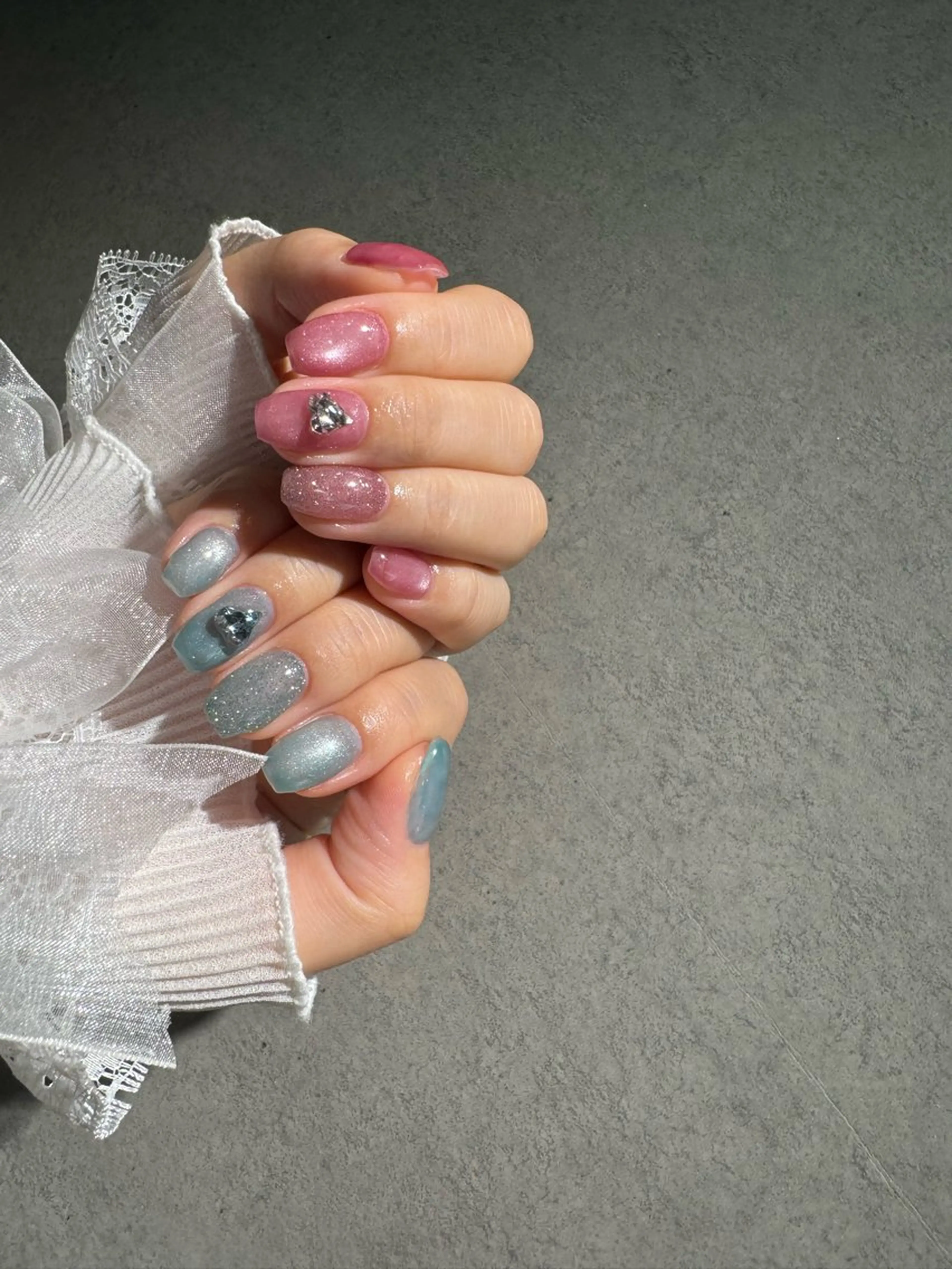 ネイル I-nailロング /ワンホン/キラキラのネイルデザイン