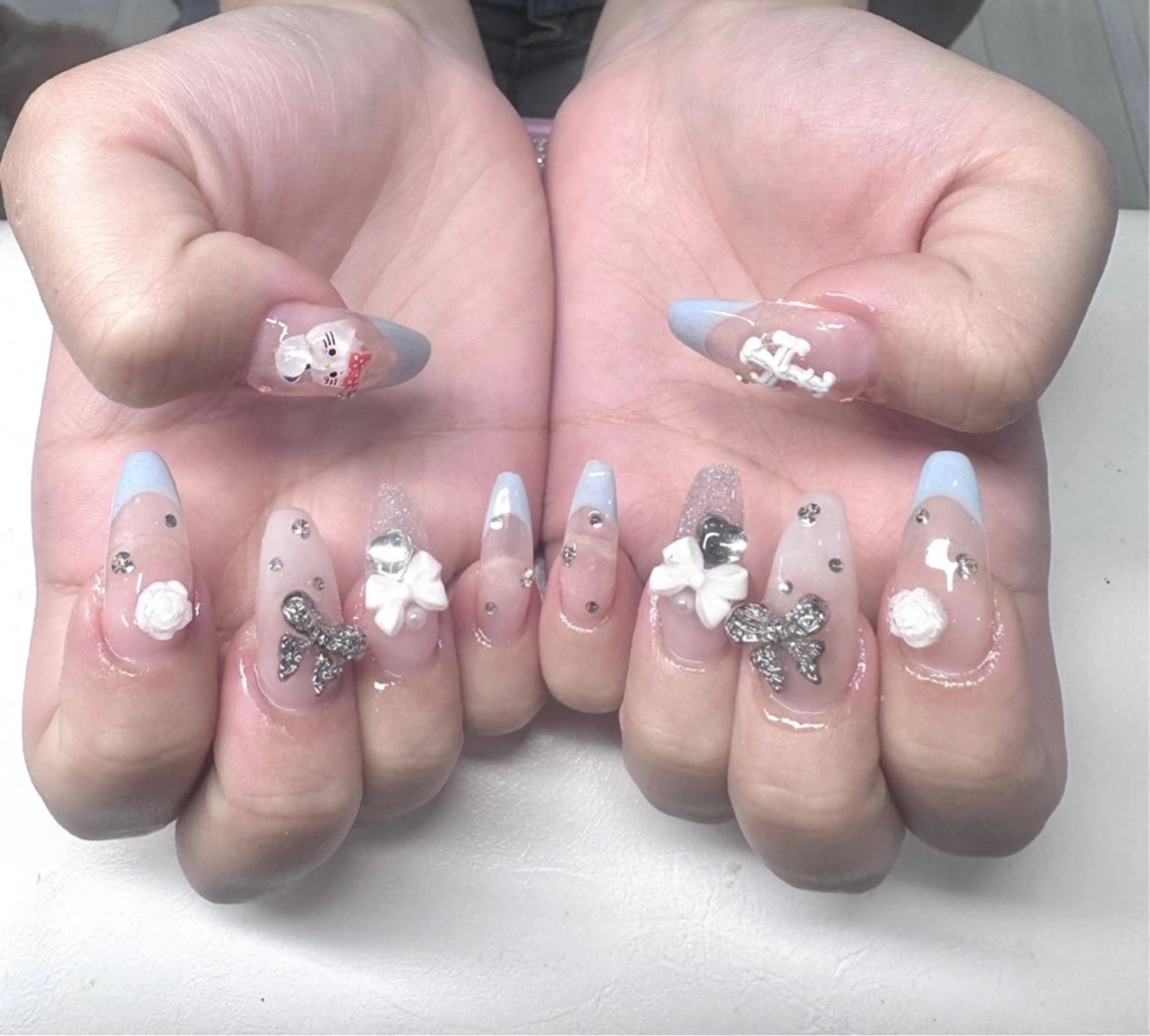 ネイル ハンドネイル RIRI STUDIOのネイルデザイン