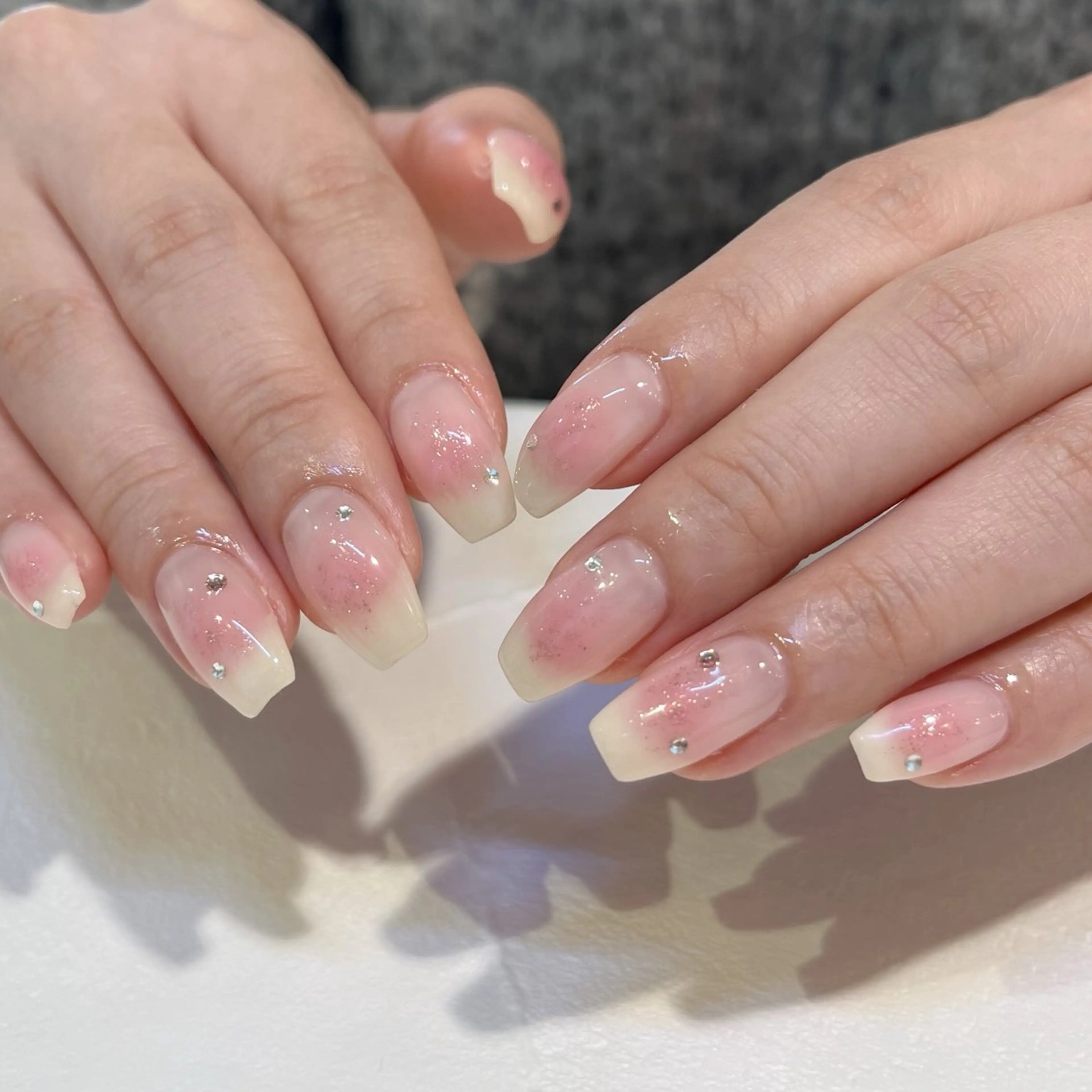 ネイル ハンドネイル 鈴木 里奈のネイルデザイン