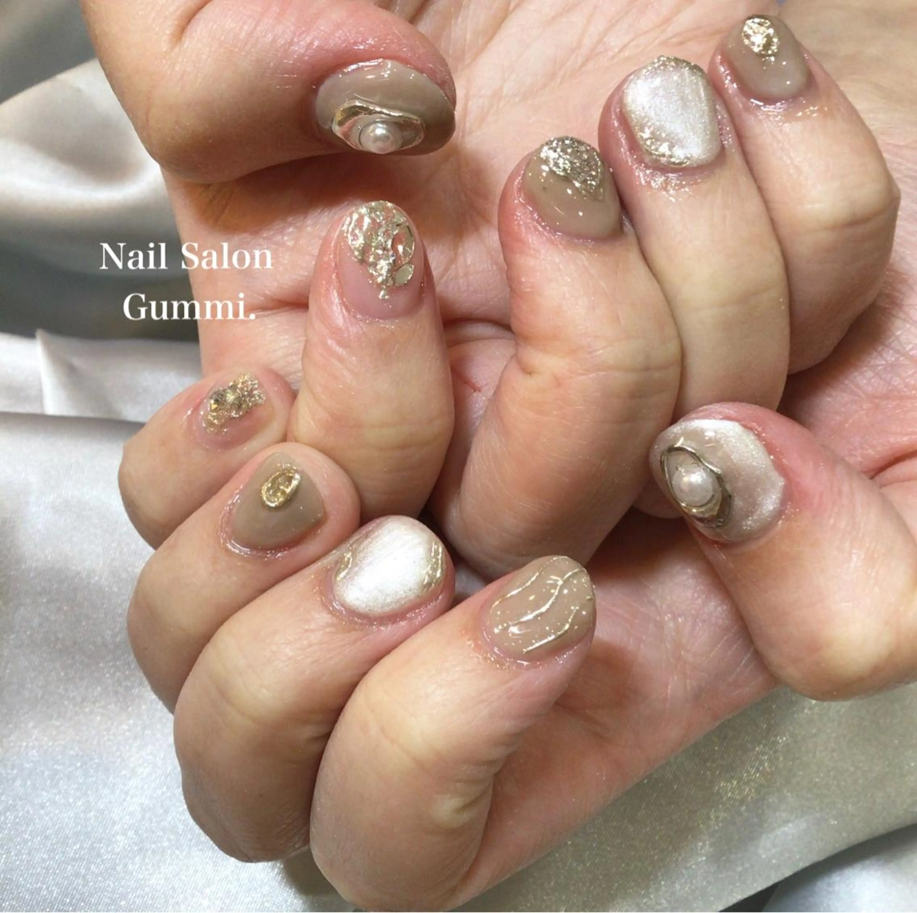 ネイル 卒業式 キラキラネイル 韓国ネイル ラメ(グリッター) ミラーネイル Nail Salon Gummi.のネイルデザイン