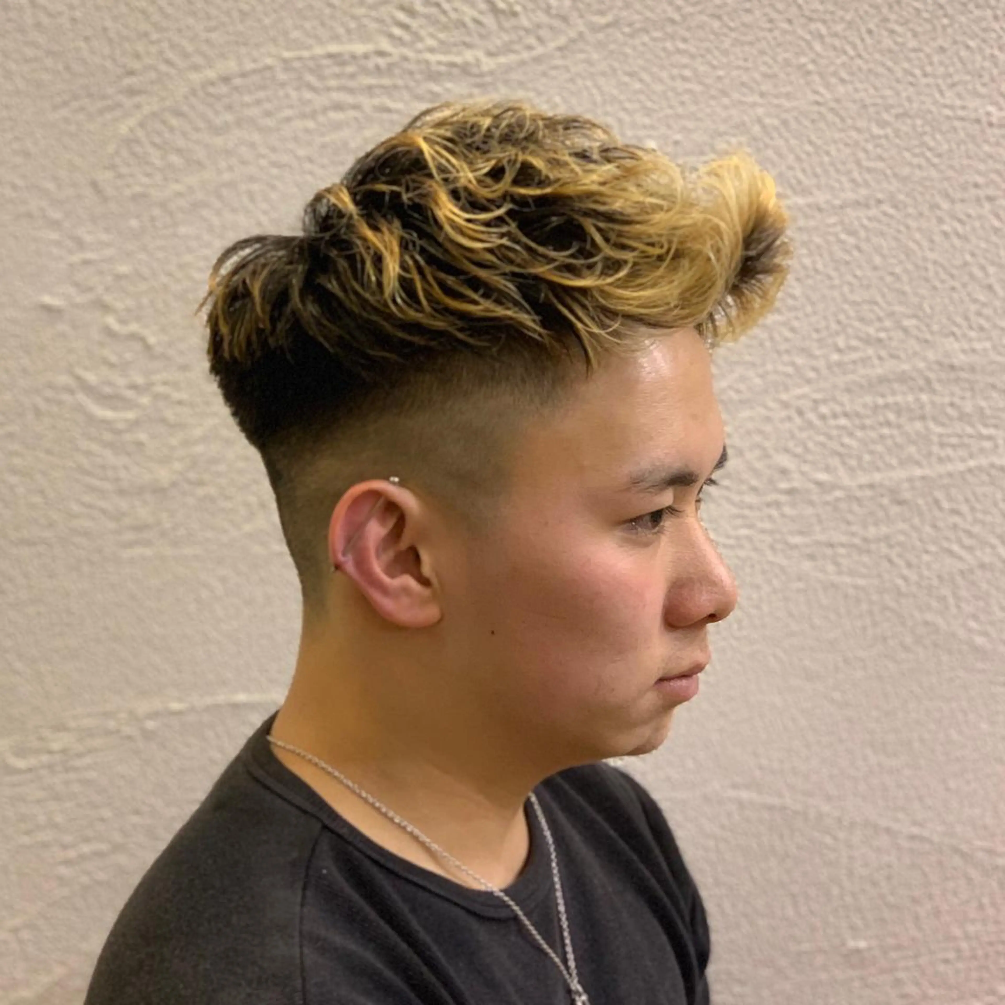 カラー メンズ 加藤 雄大のヘアスタイル