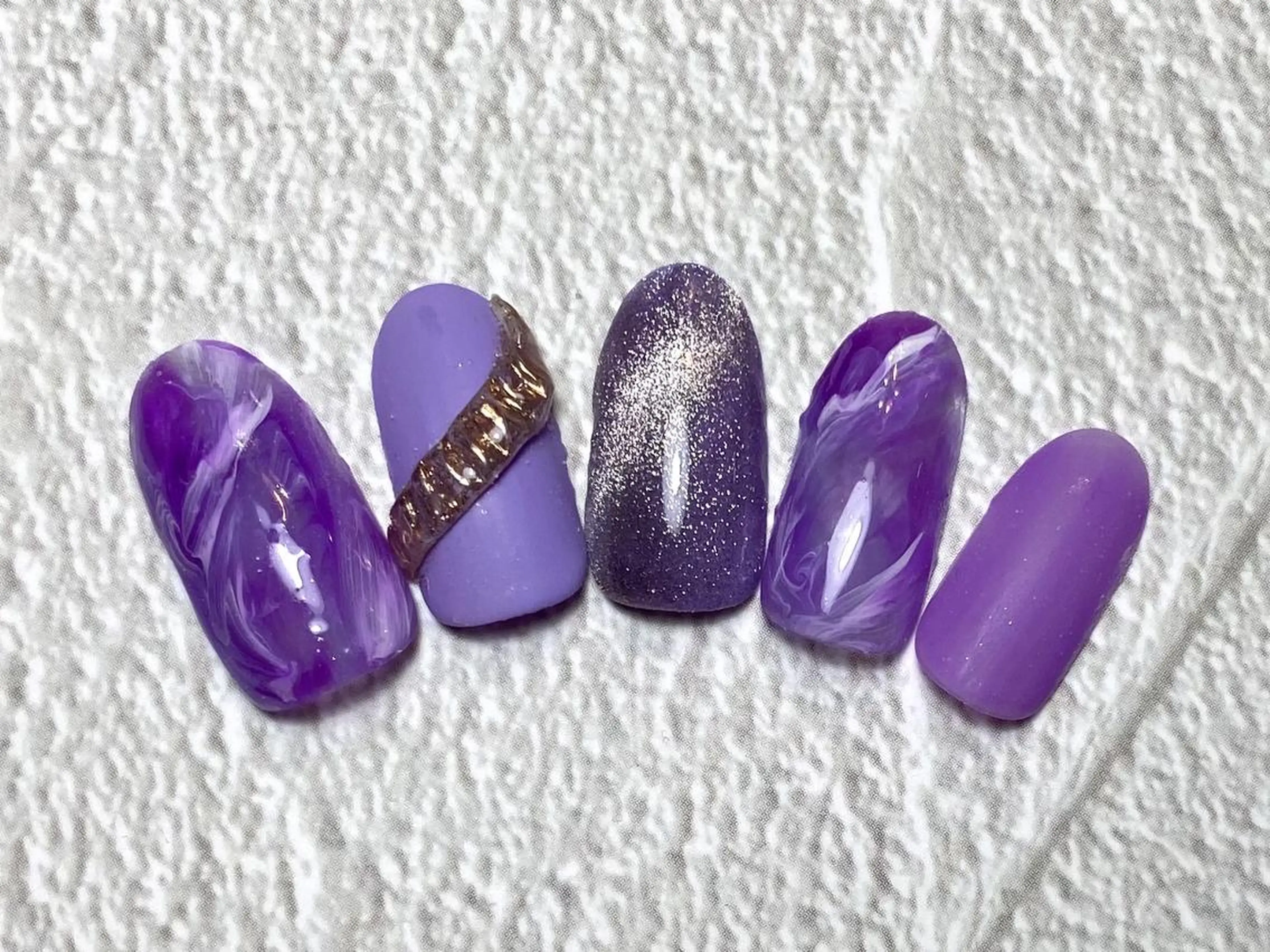 ネイル Nailist Honamiのネイルデザイン