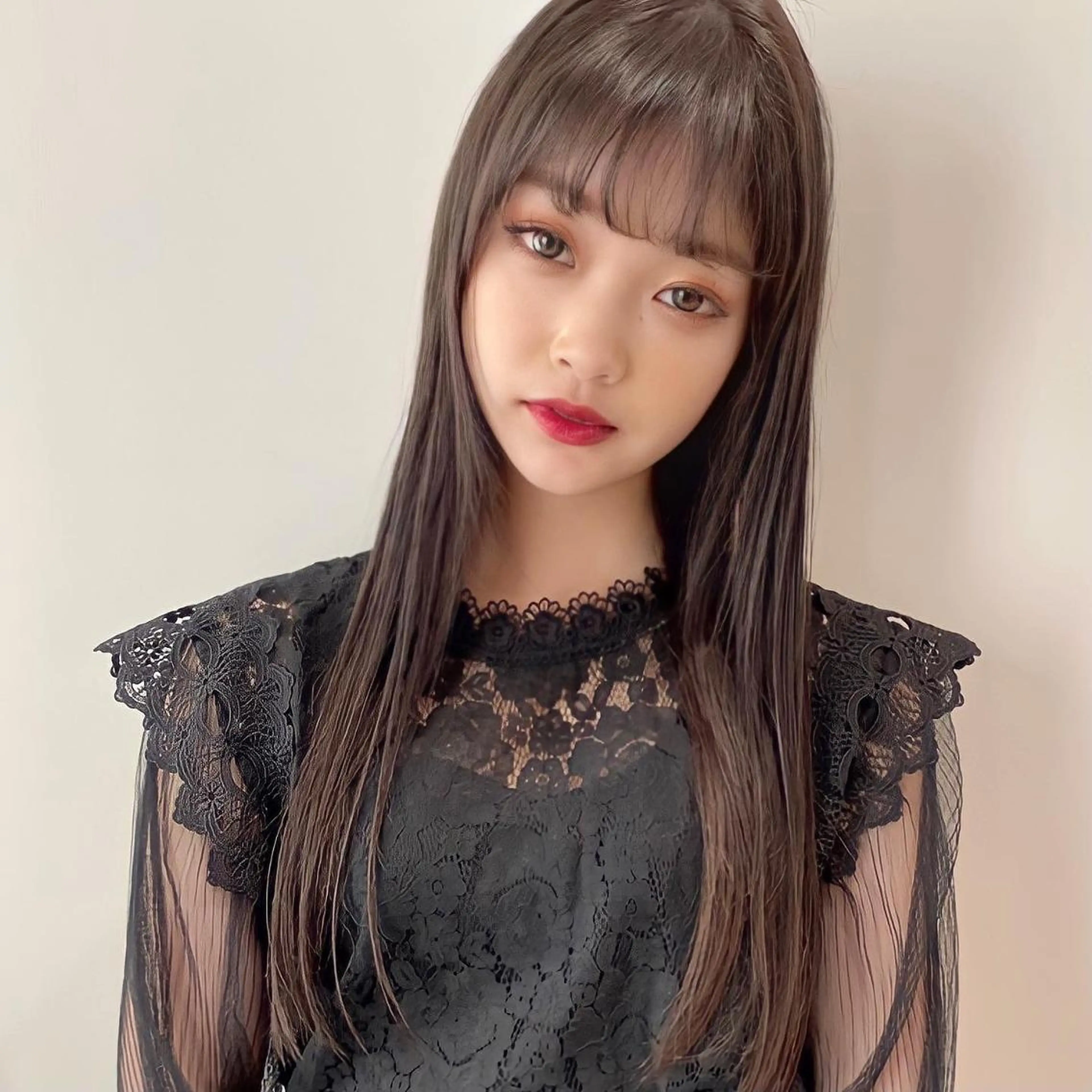 ミディアム カラー ヘアアレンジ グラデーションカラー グレージュ ハイライトカラー くせ毛 伸ばしかけ 韓国/髪質改善💘 櫻井かれんのヘアスタイル