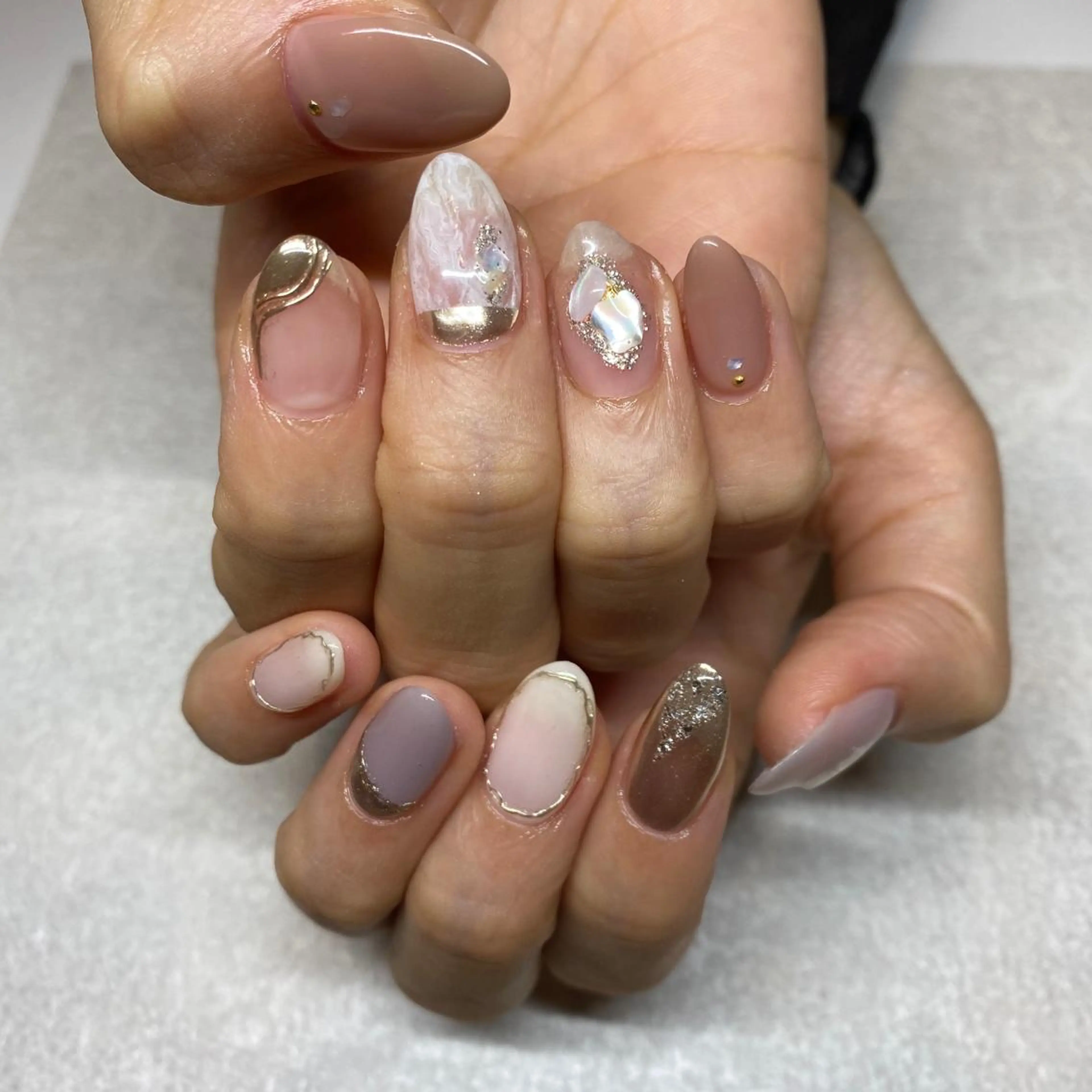 ネイル ハンドネイル NORA nail UMEDAのネイルデザイン