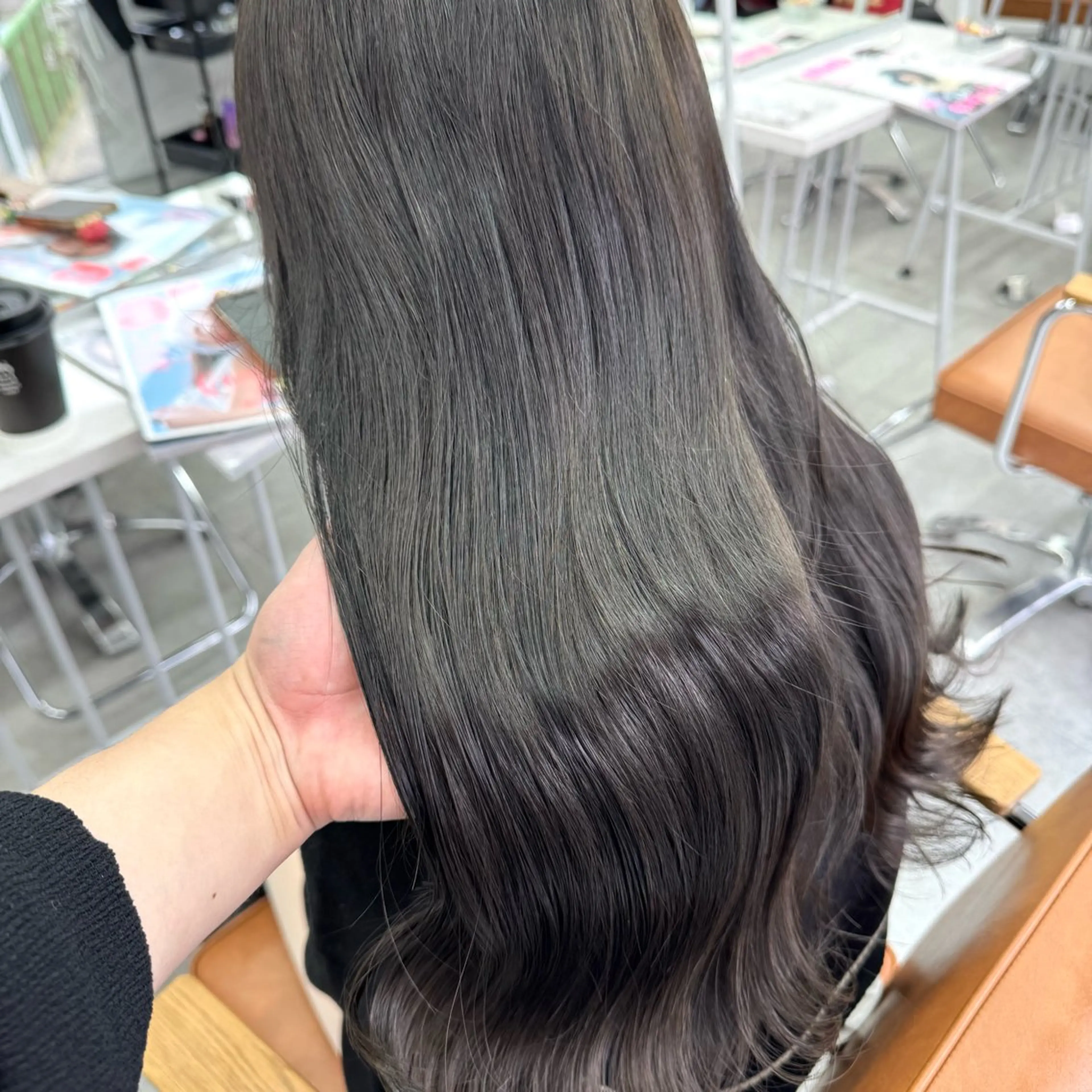 ロング カラー ヘアアレンジ ヘアカラー ブリーチなしカラー /ベージュ/安形翔のヘアスタイル