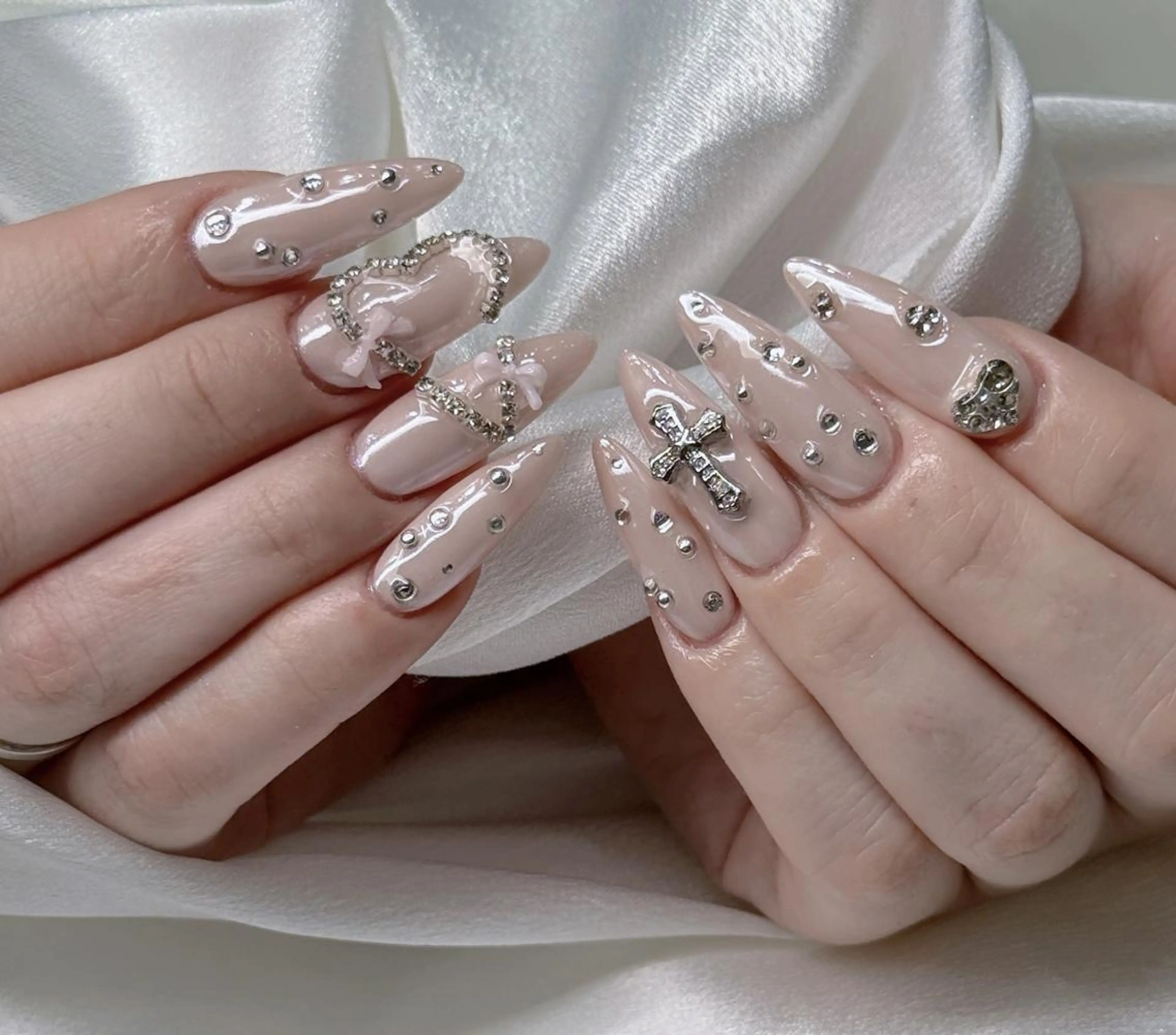 ネイル アートネイル オーロラネイル ブルー チークネイル フットネイル ハンドネイル NAILS168 チップ長さ出し専門店のネイルデザイン