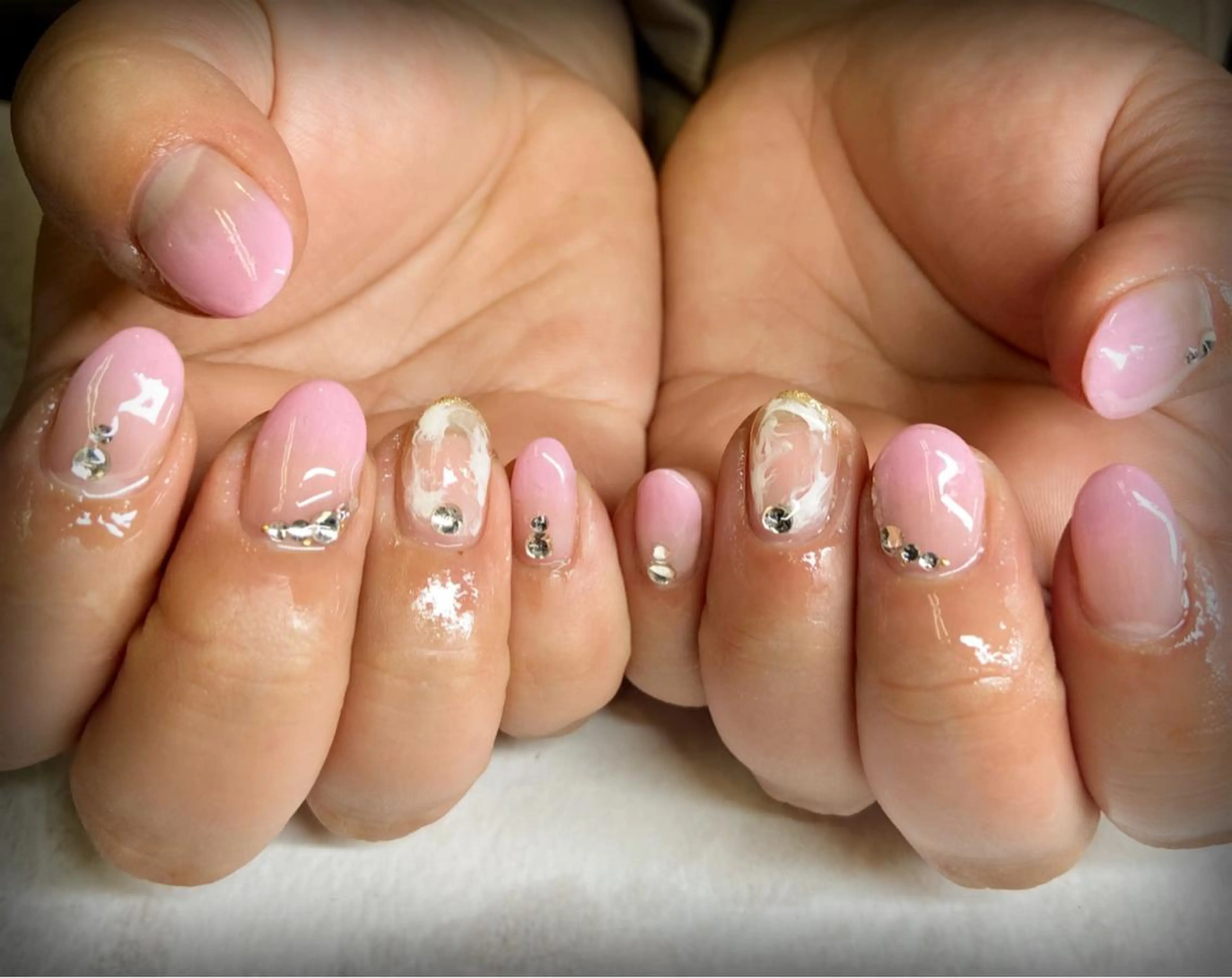 ネイル MARIANAIL マリアネイル所属・川上 真智子のネイルデザイン