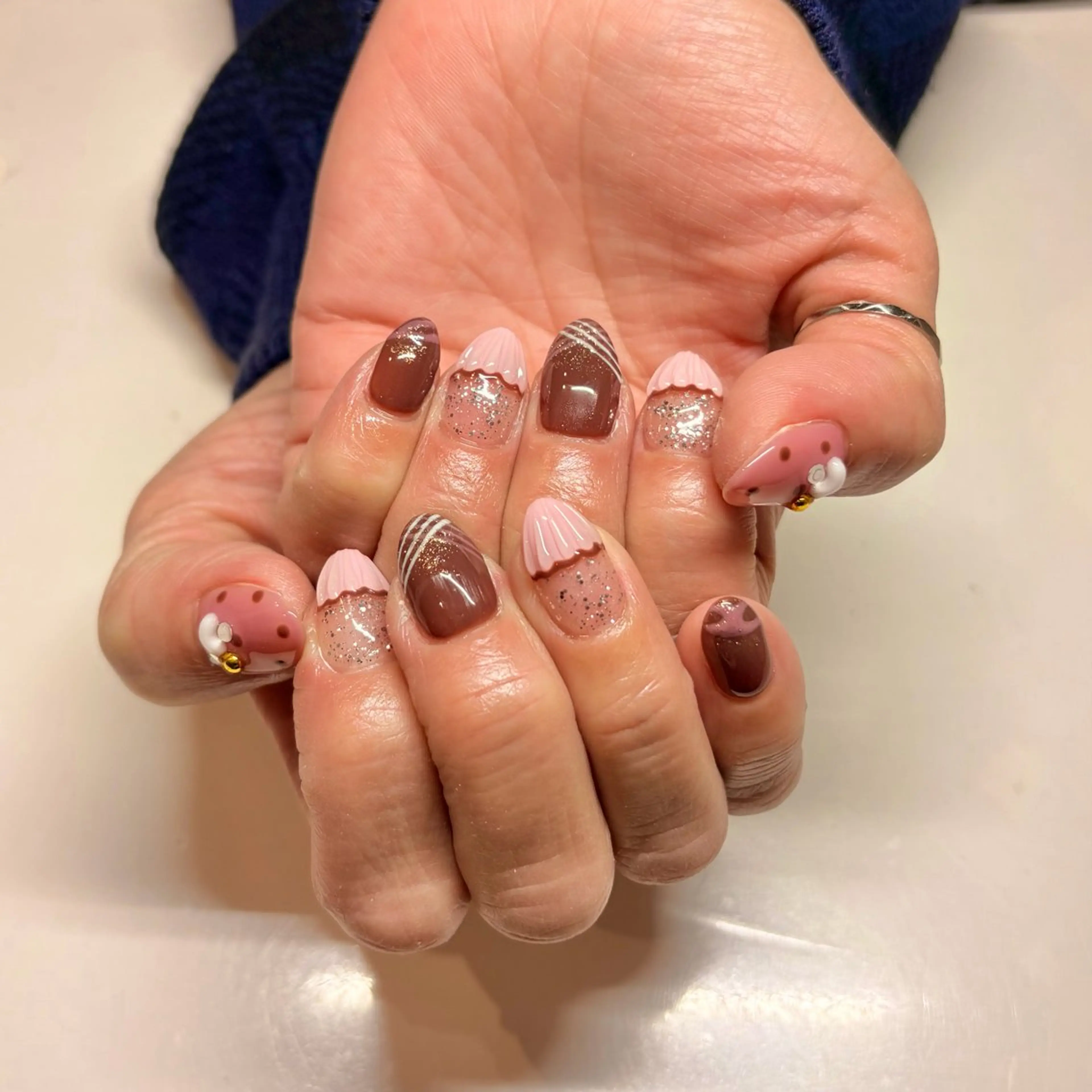 ネイル バレンタイン ハンドネイル イーミリー市川店 moekaのネイルデザイン