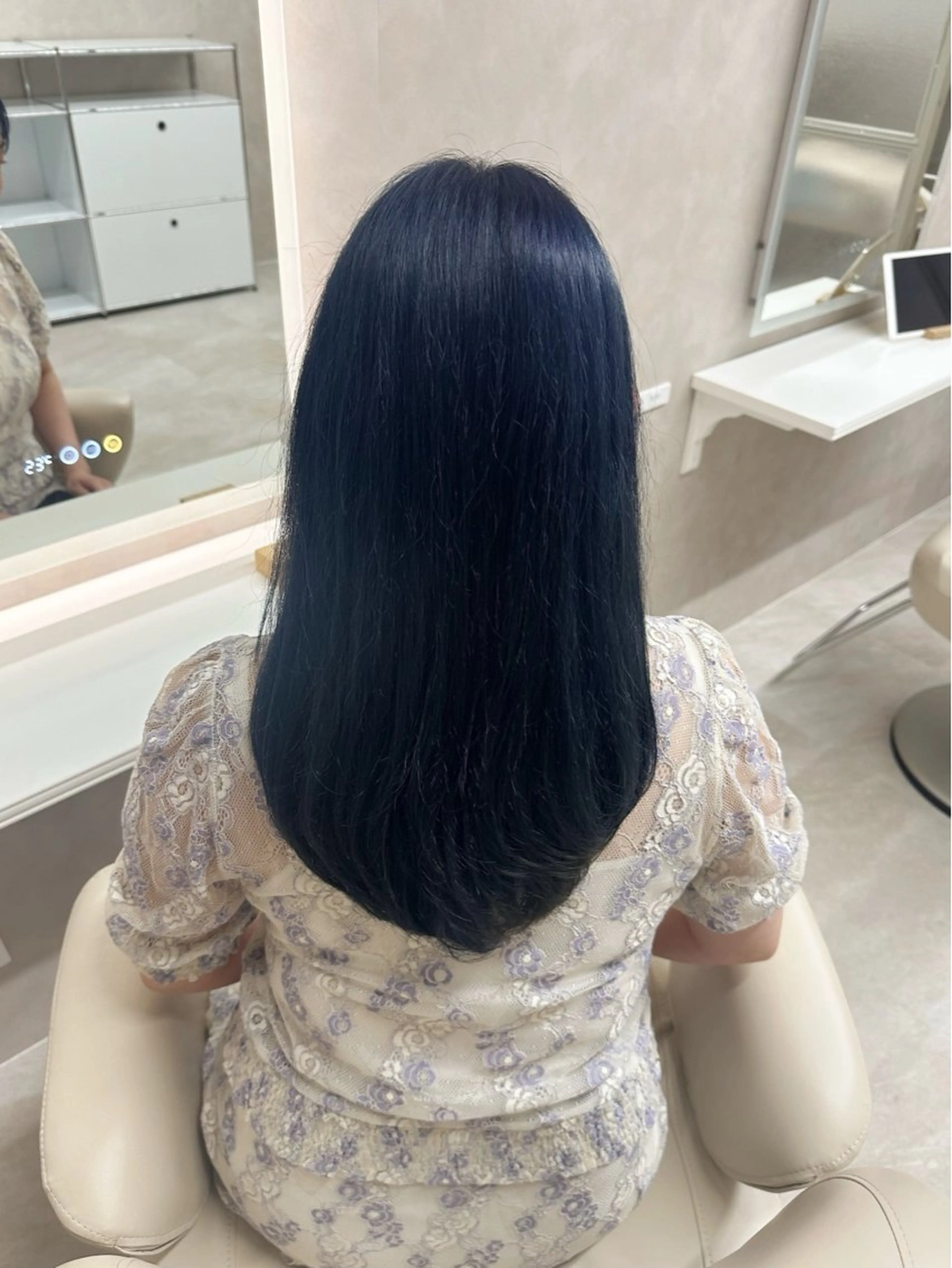 ロング カラー madoka/ カラーモデル🧦のヘアスタイル