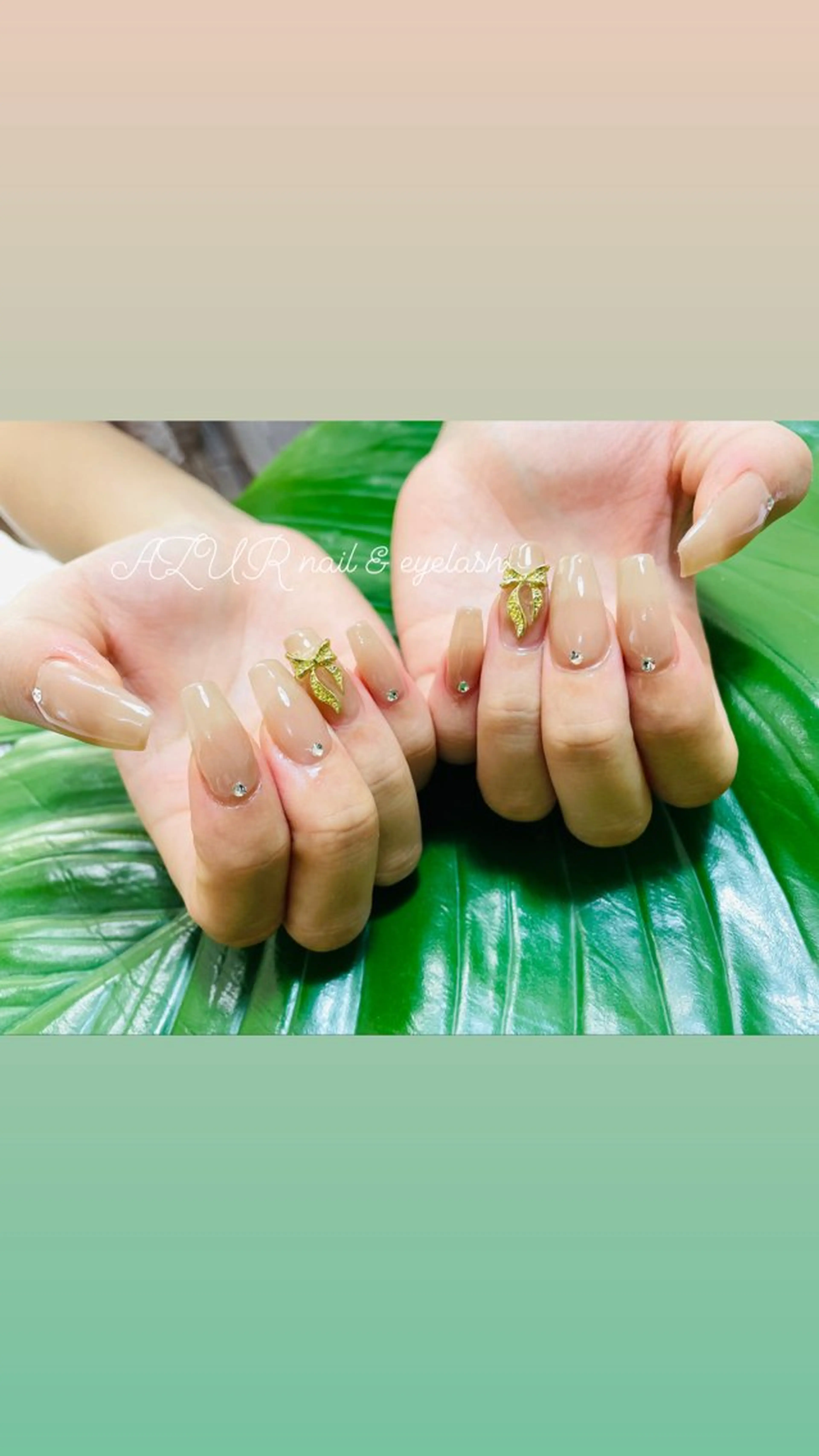 ネイル AZUR N&eyelashのネイルデザイン