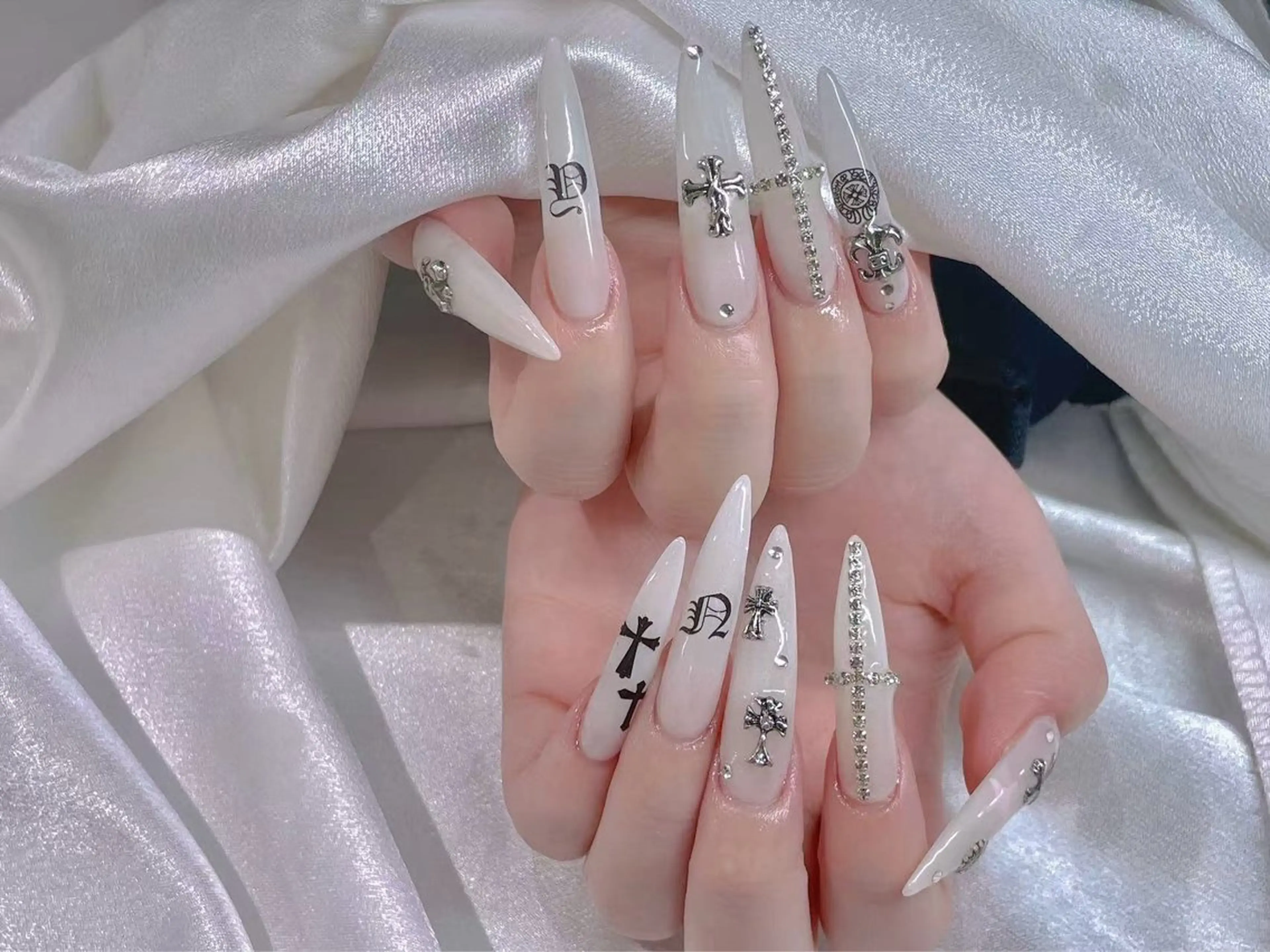 ネイル ハンドネイル 長さだし専門店 M2　rikaのネイルデザイン