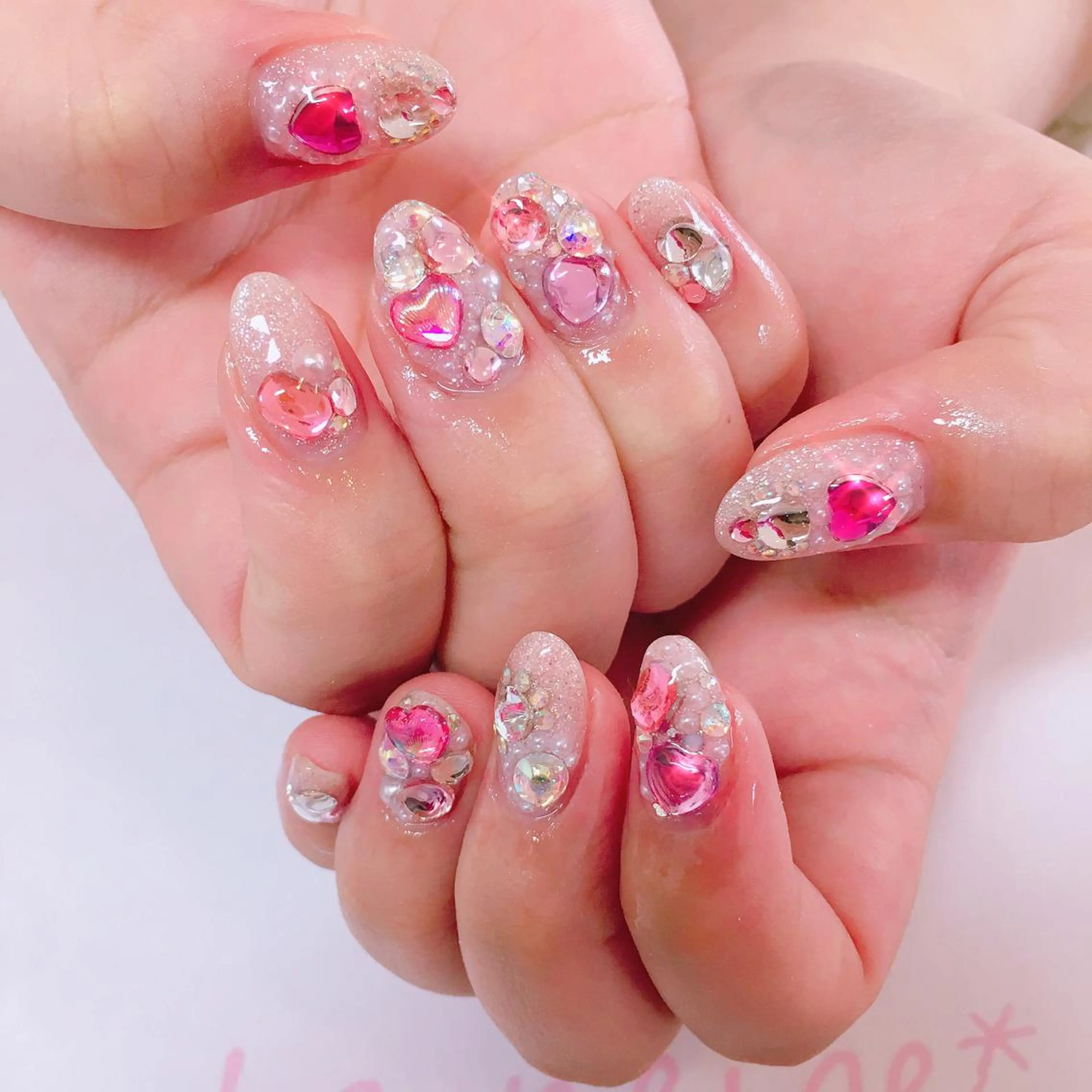 ネイル La neige* yuki 🥯🍑のネイルデザイン