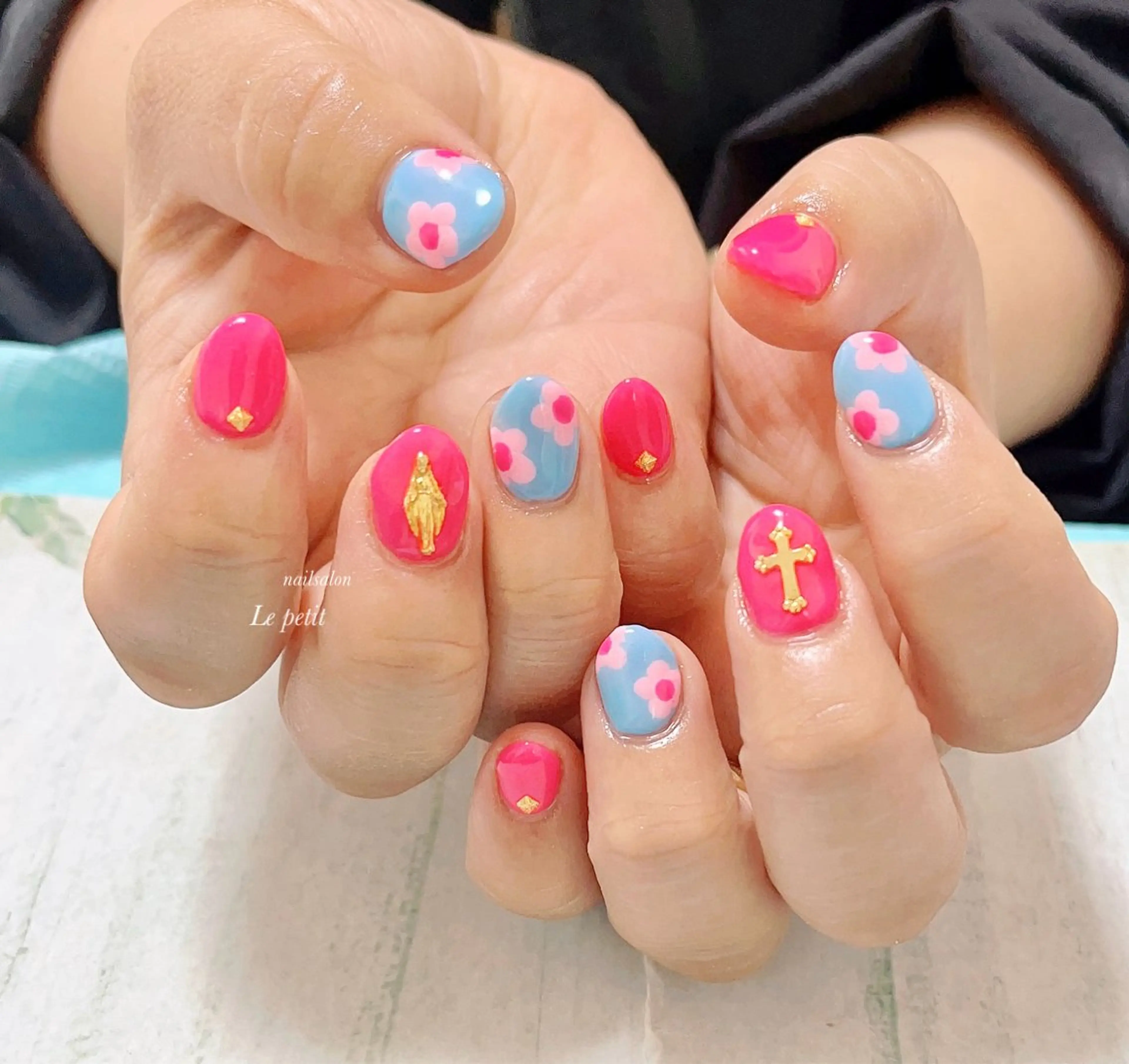 ネイル 石野 広佳のネイルデザイン