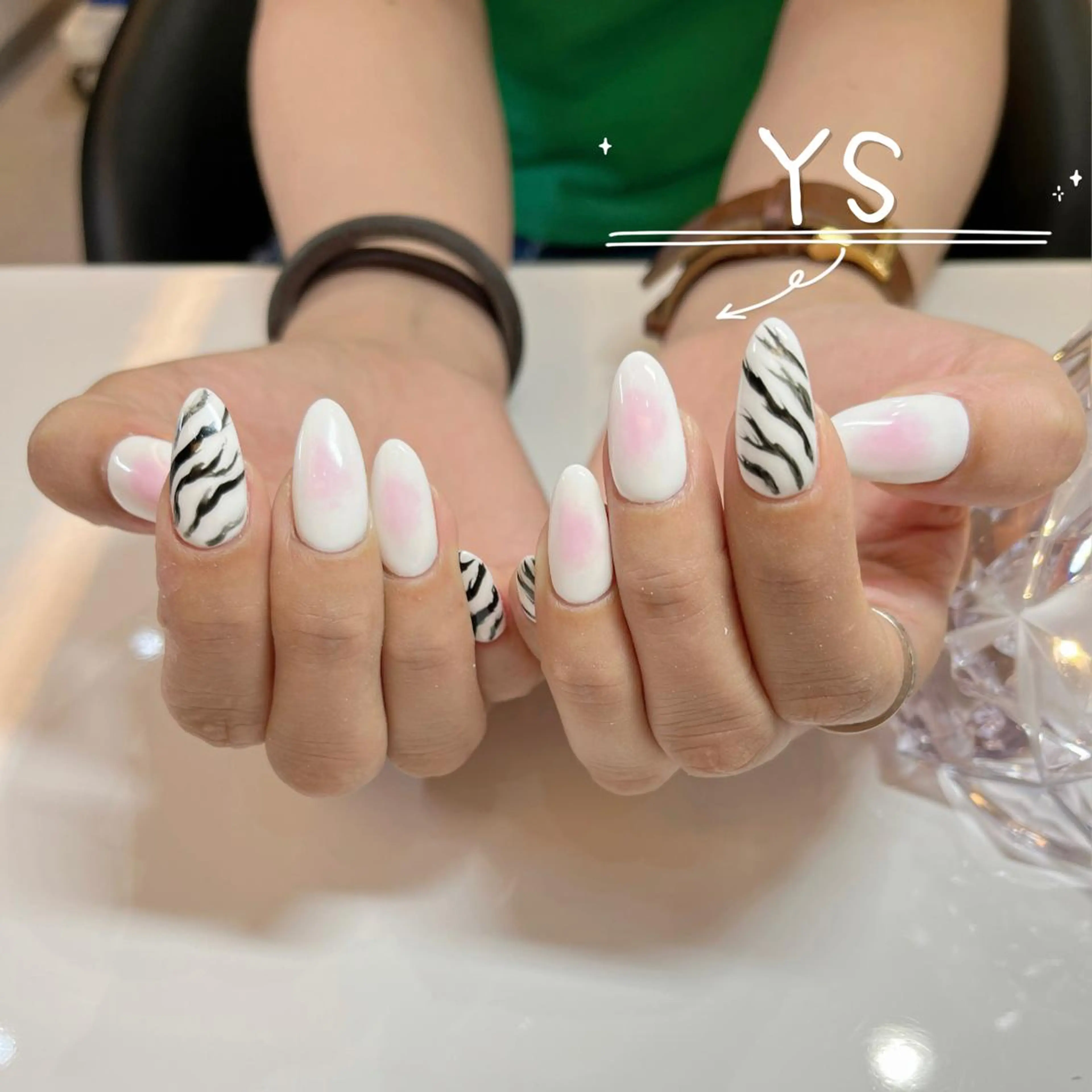 ネイル ハンドネイル YS Nailのネイルデザイン