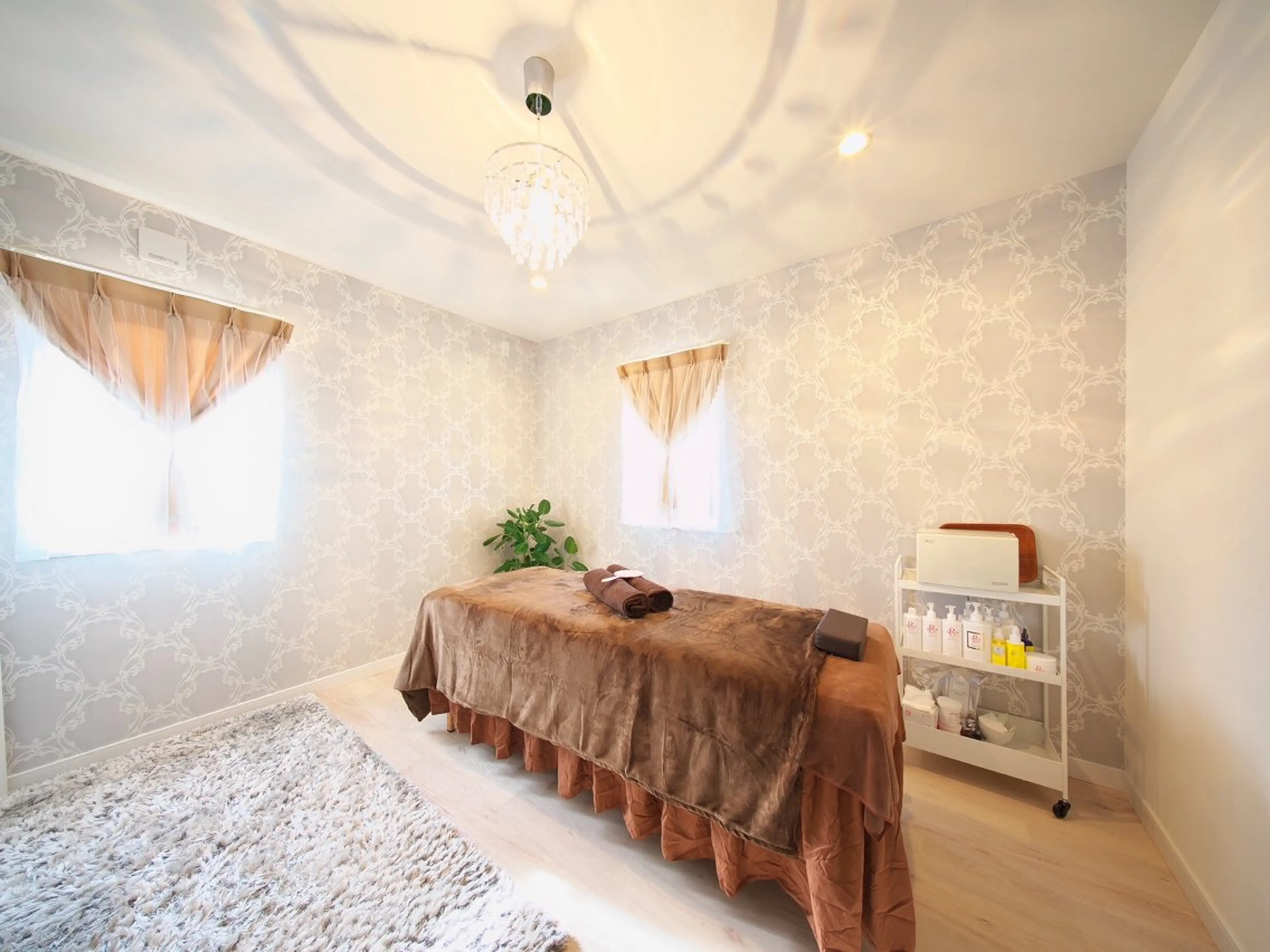 吉田 ひかる (小顔矯正)のエステ・リラクイメージ