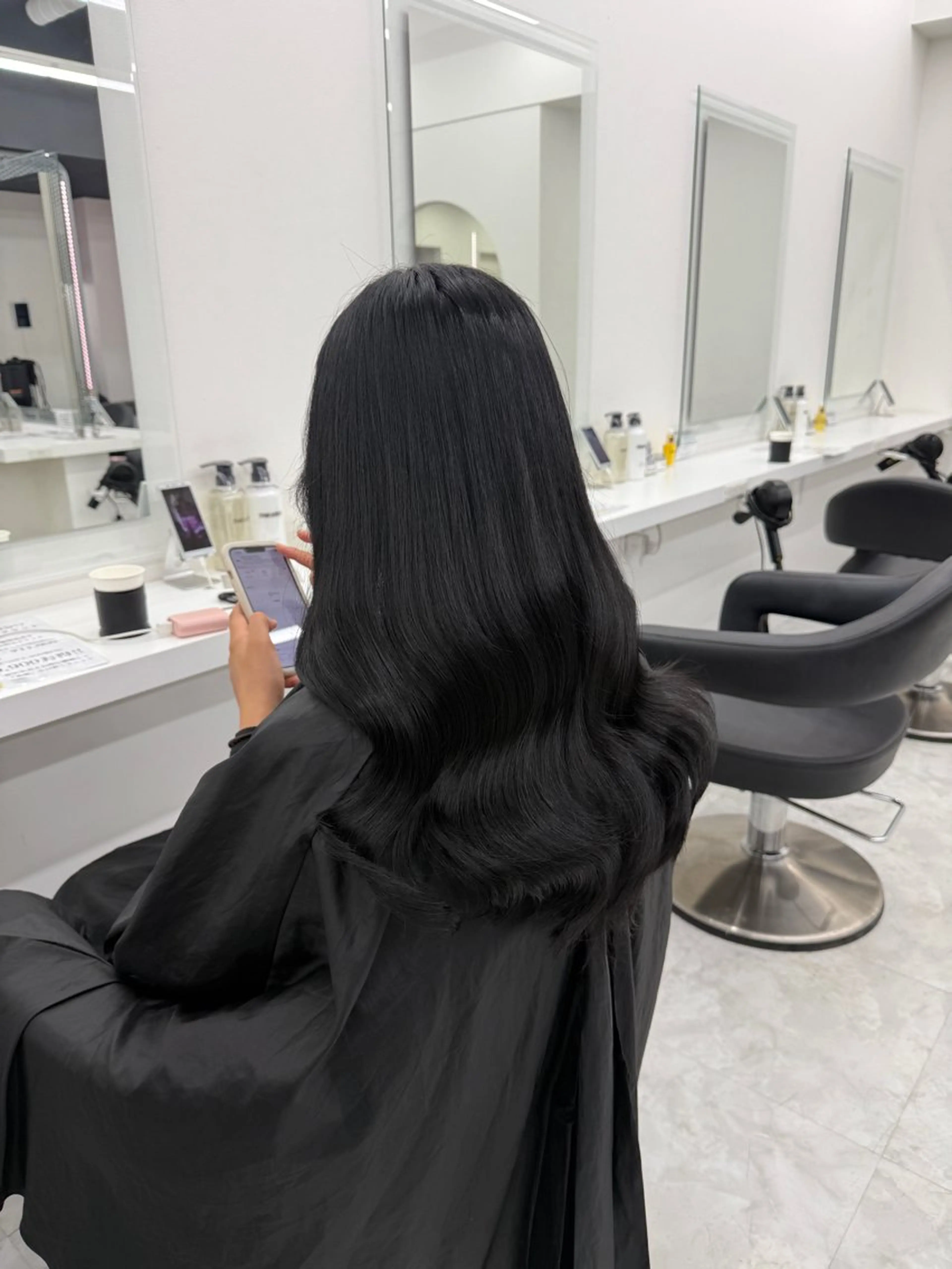 ロング カラー ヘアアレンジ 黒髪 ブルーカラー ブルーブラック ヘアカラー トリートメント ヘアセット 🎀Girly艶髪カ ラー🎀Harukaのヘアスタイル