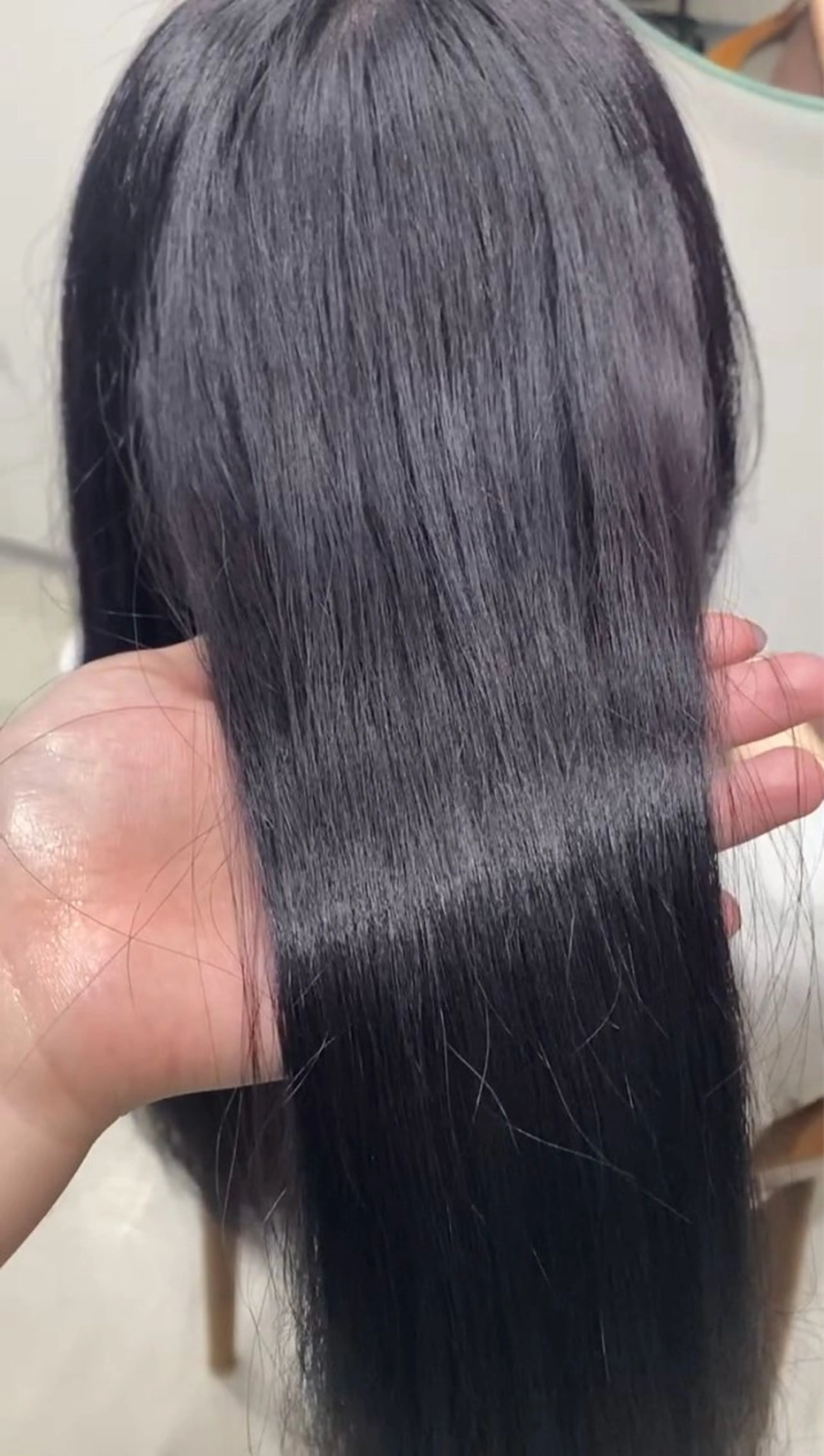 ロング M Rのヘアスタイル