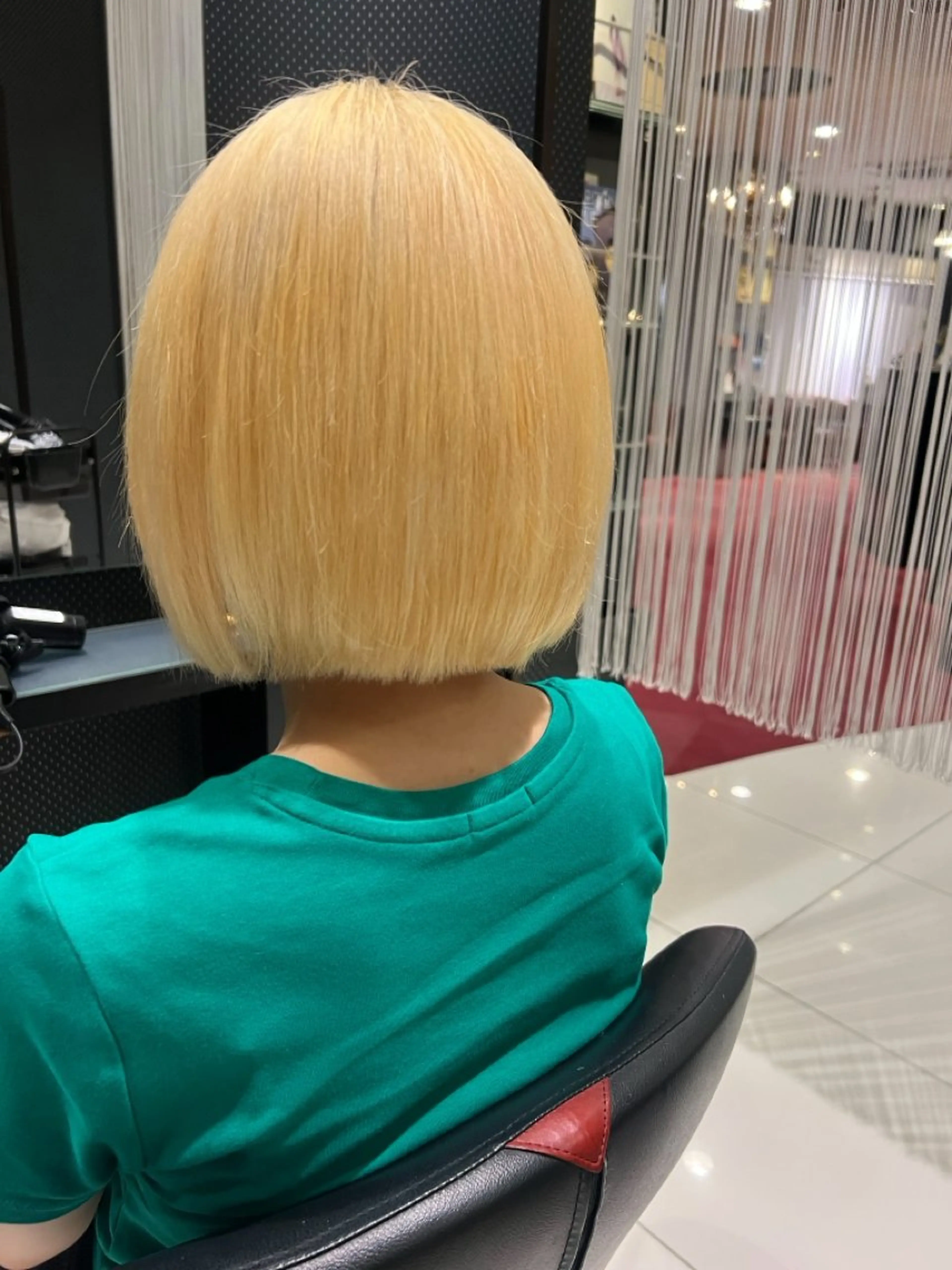 ショート 澤井 愛和のヘアスタイル