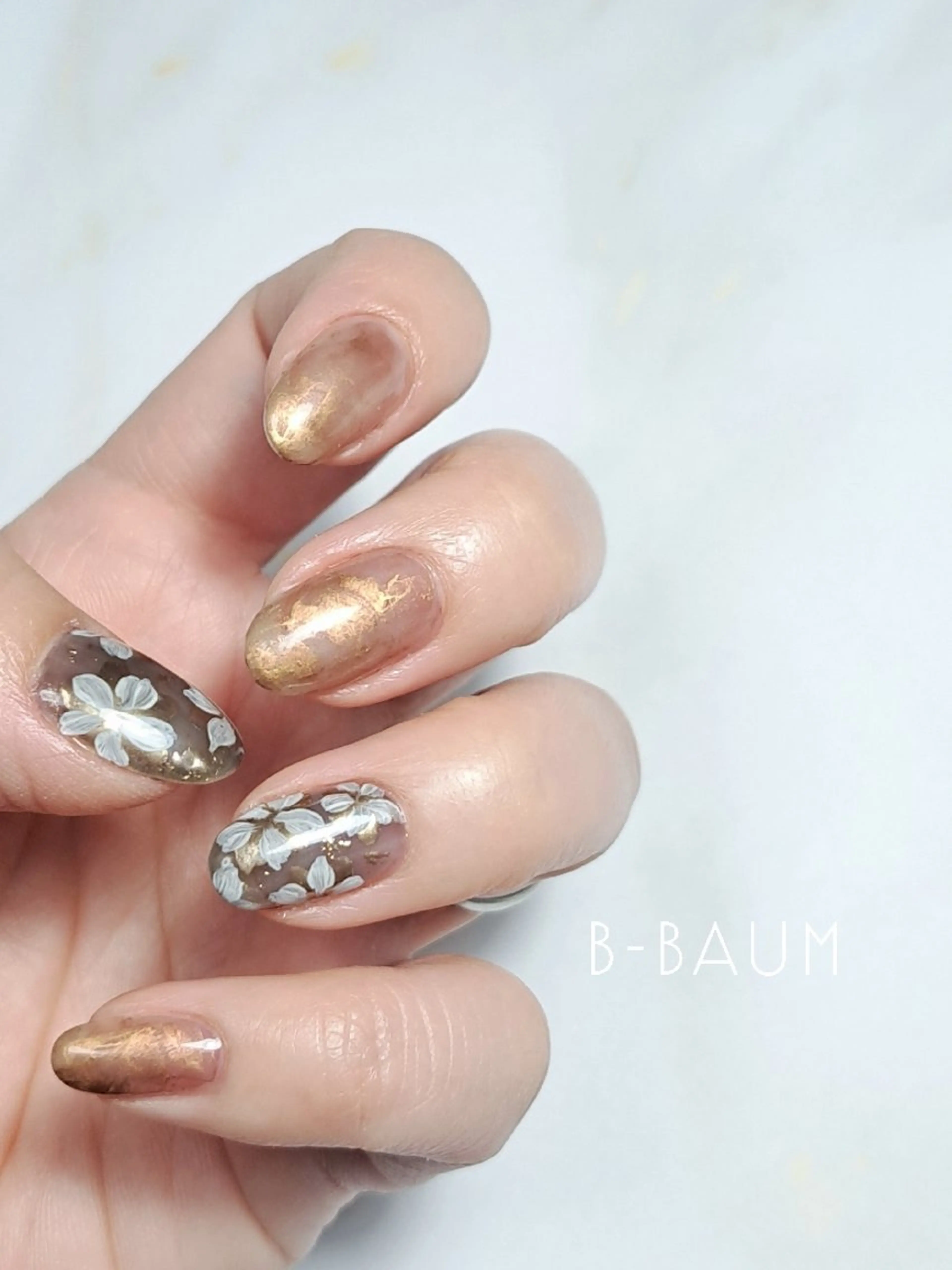 ネイル クリアネイル フラワーネイル B-BAUM  nailsalon のネイルデザイン