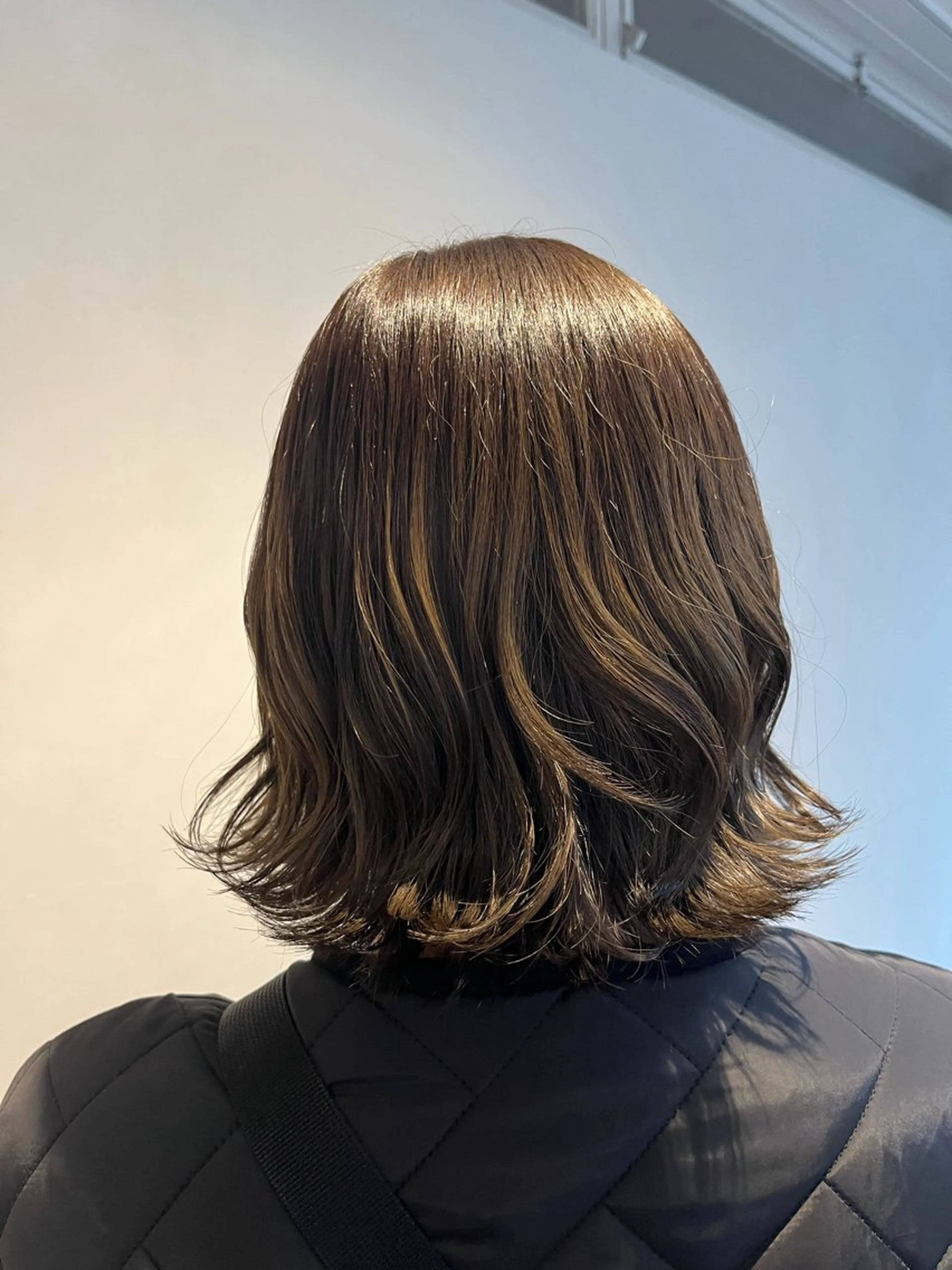 ショート カラー ブリーチ ブリーチなしカラー ヘアカラー トリートメント 艶髪ブリーチ/レイヤ ー/竹本幸希のヘアスタイル