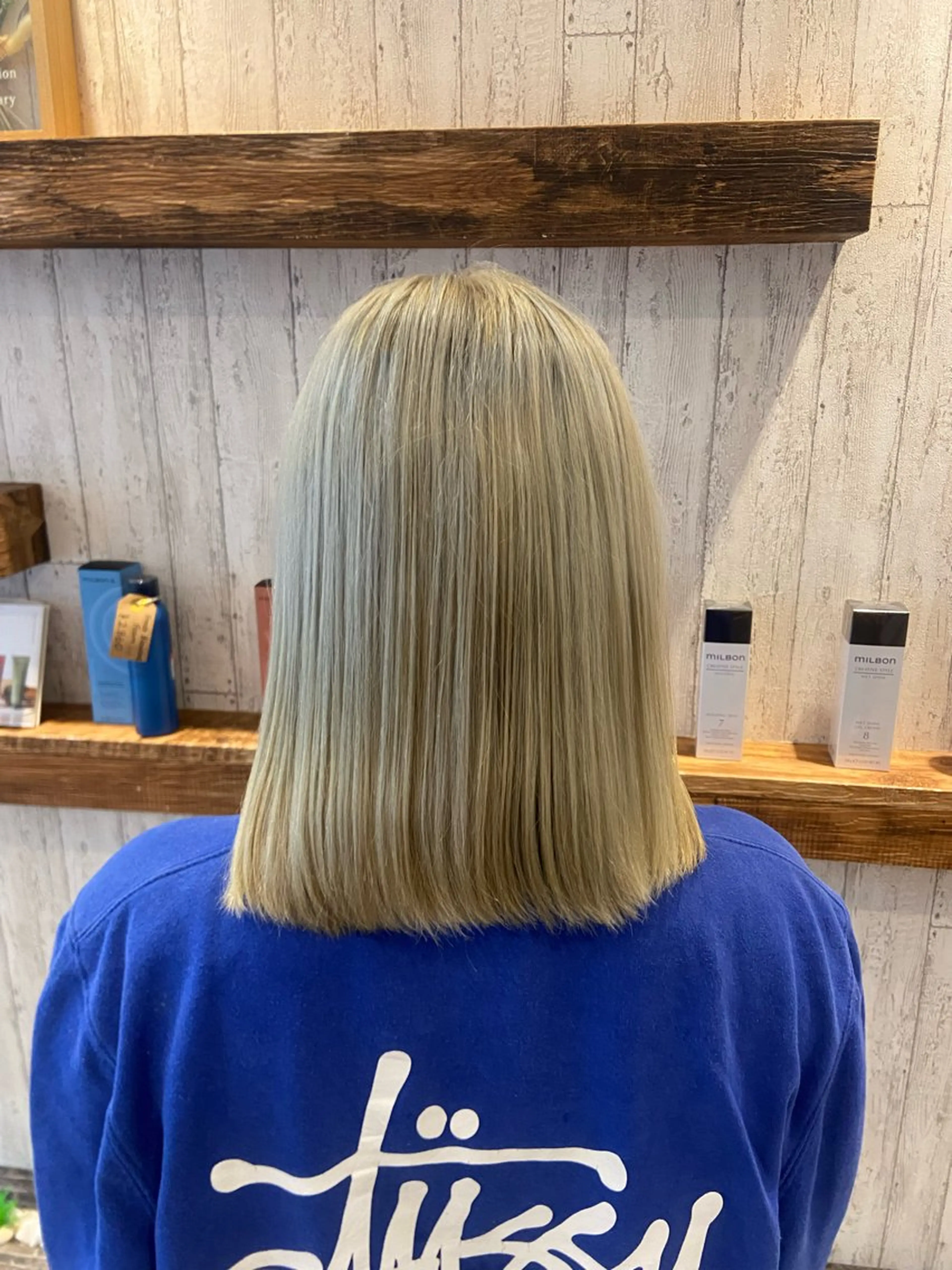 ミディアム カラー 成田 海斗のヘアスタイル