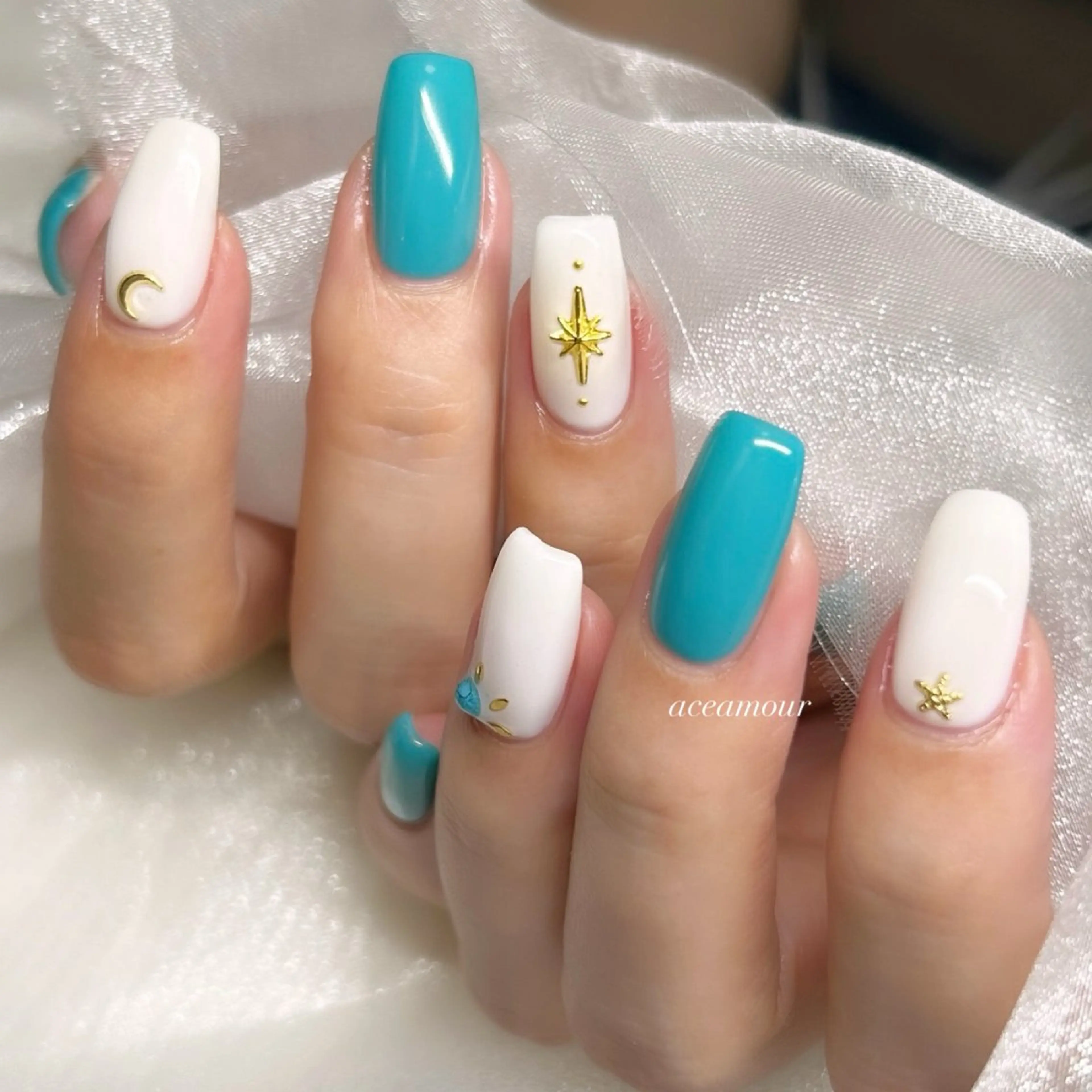 ネイル ホワイト ハンドネイル ネイル/耳つぼ /新ホワイトニングのネイルデザイン