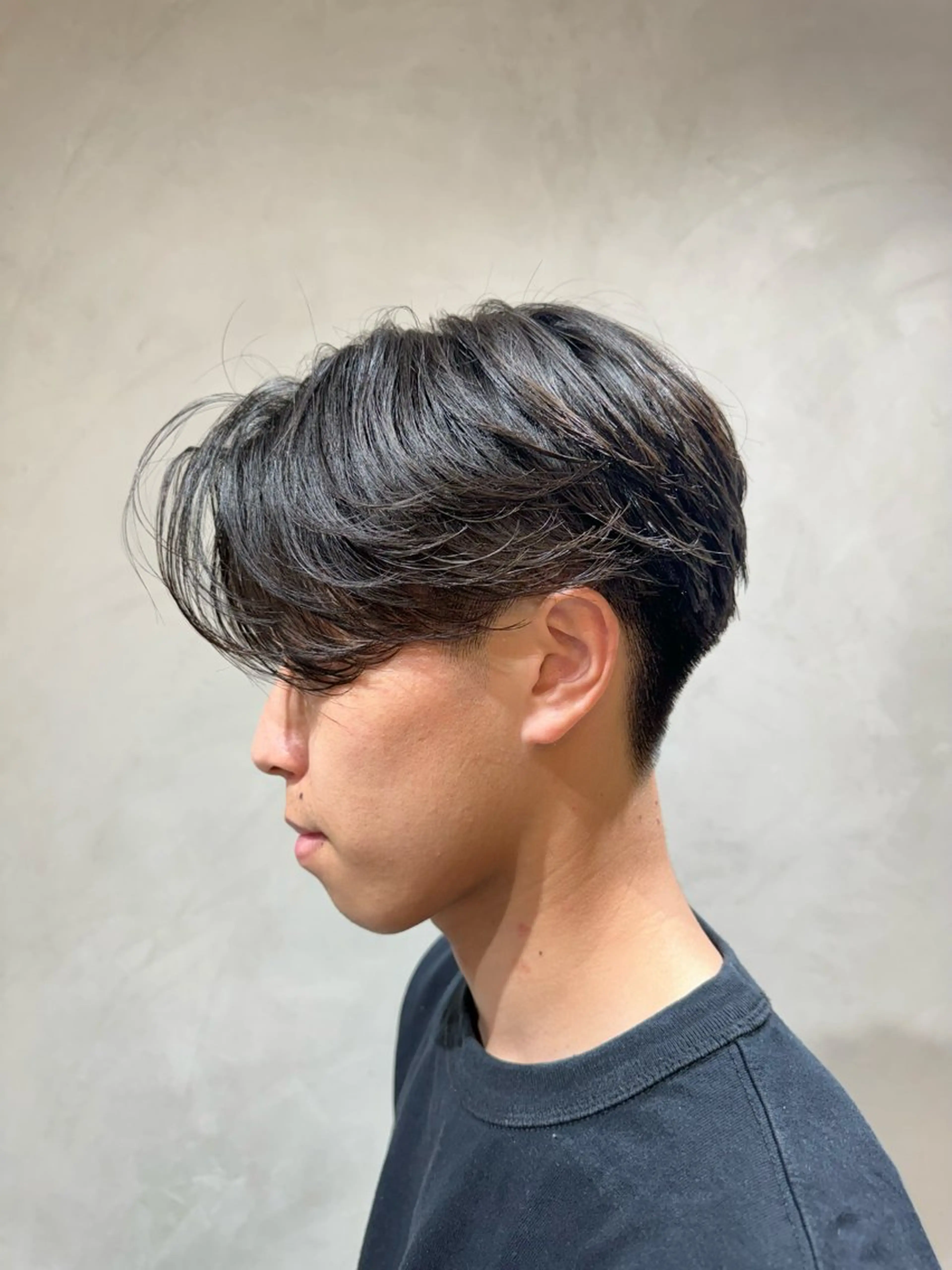 ショート パーマ メンズ センターパート メンズパーマ ニュアンスパーマ nico TOKYO 横浜所属・横浜/レイヤー/ カネコのヘアスタイル