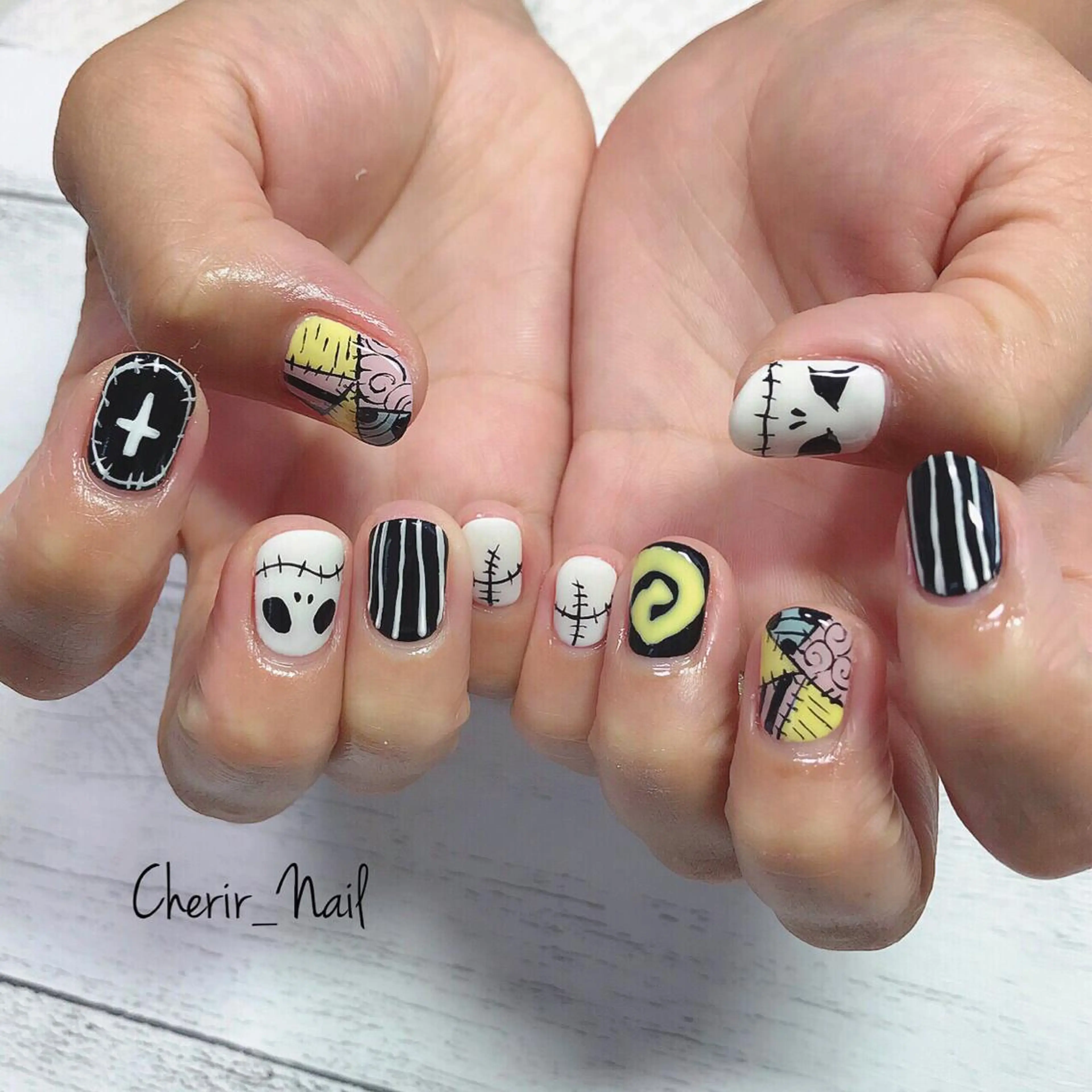 ネイル アートネイル ハロウィン Cherirnail kaoriのネイルデザイン