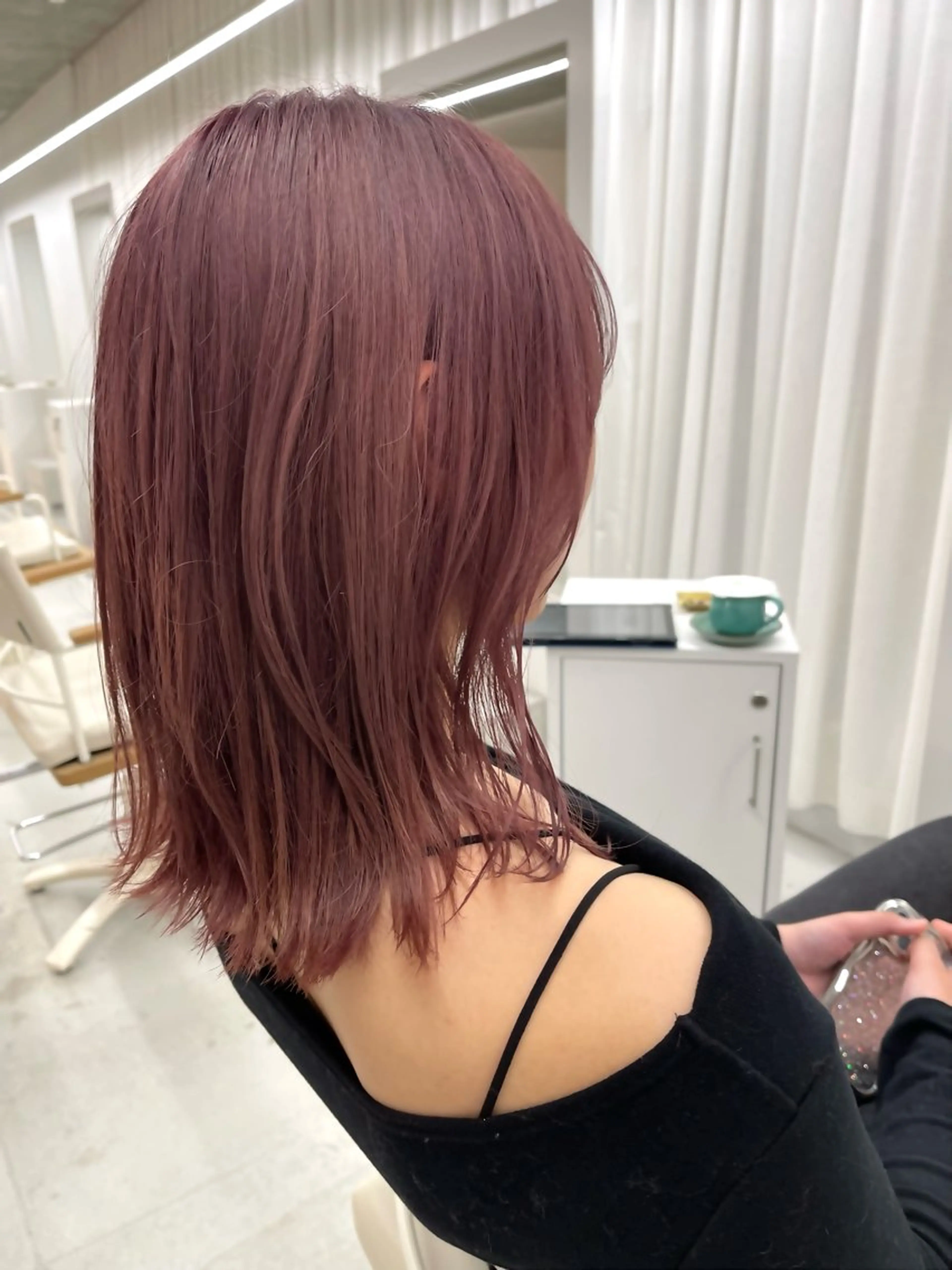 ミディアム カラー 柴田泰秀sotti. 髪質改善/ブリーチのヘアスタイル