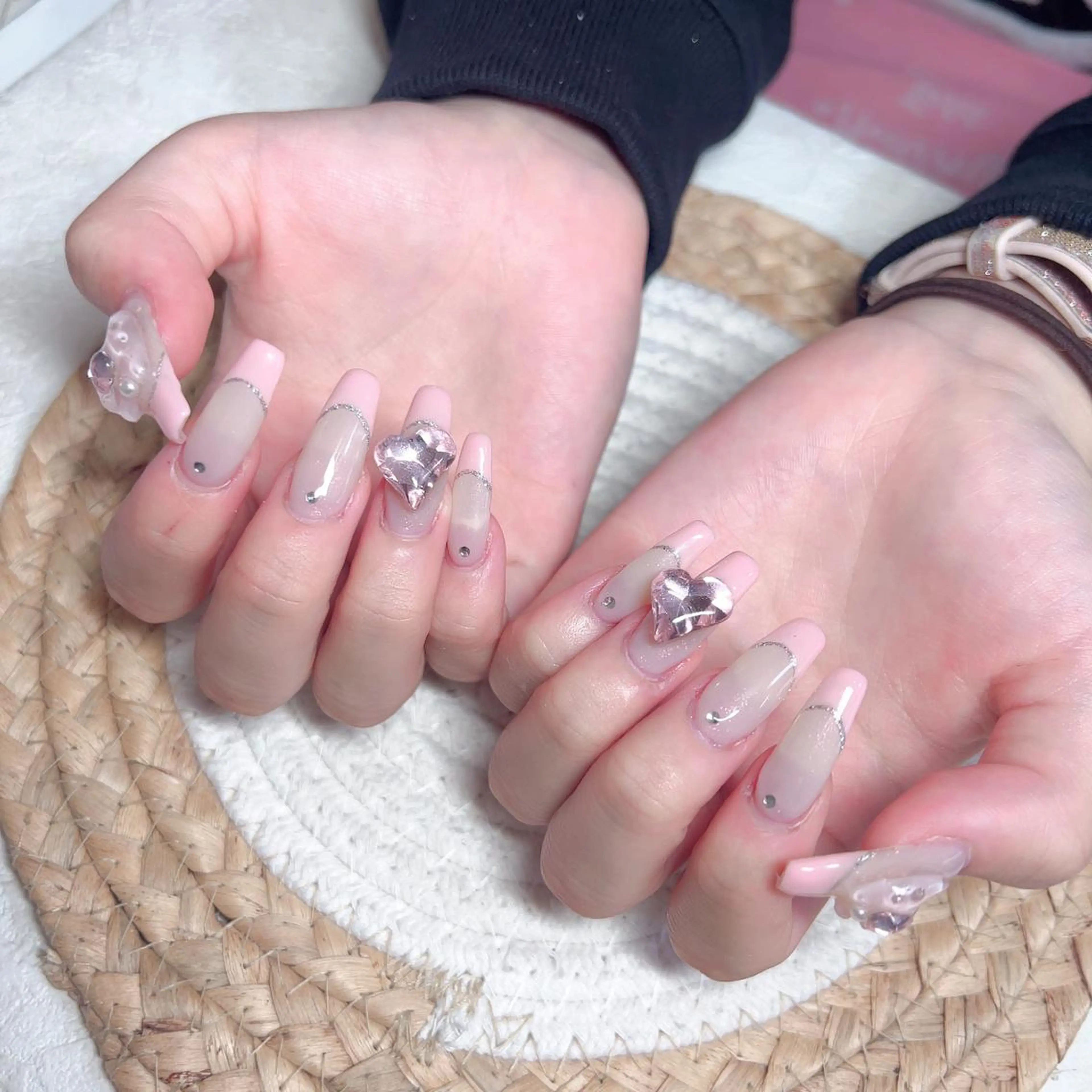ネイル M🌷nail 長さだし専門店のネイルデザイン