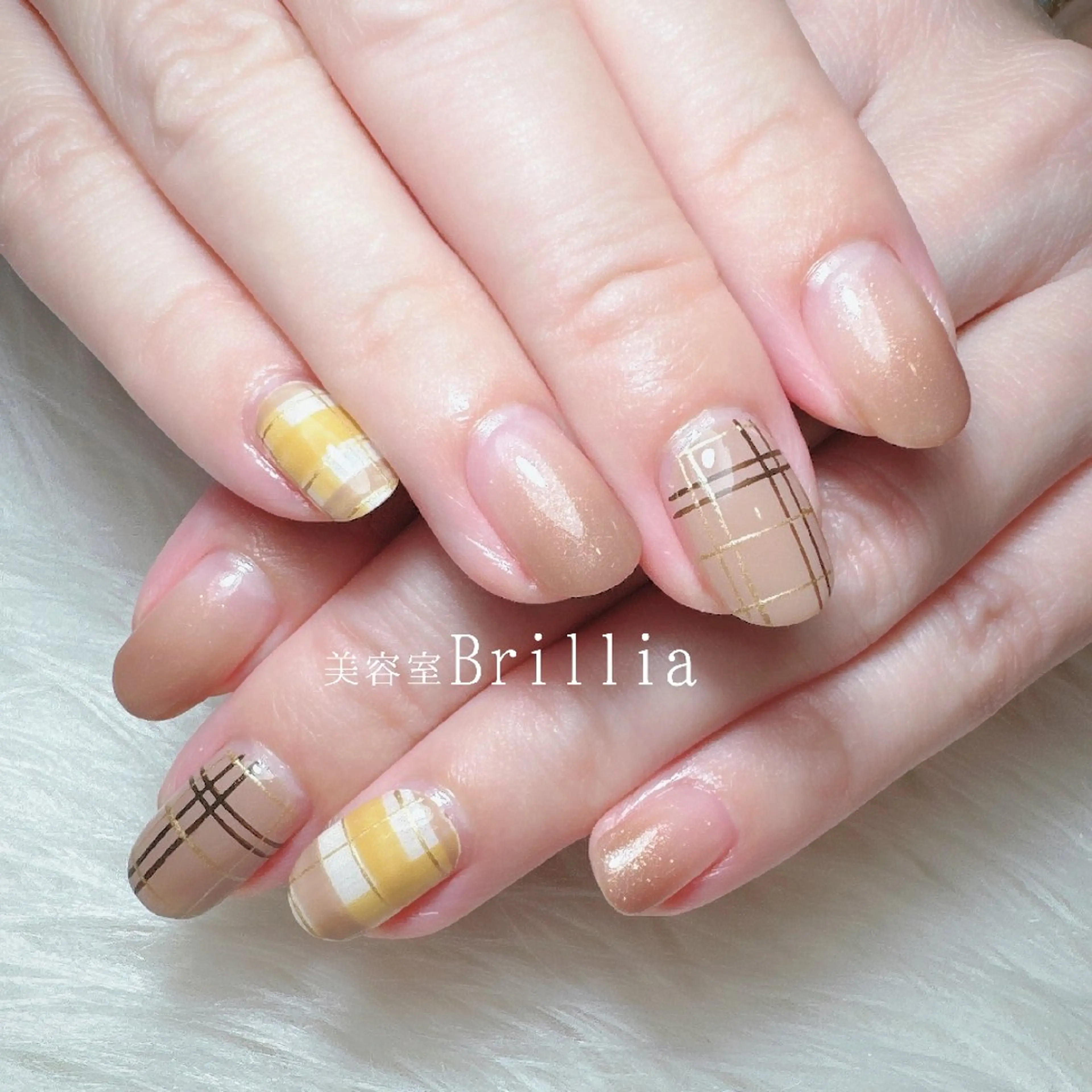 ネイル ハンドネイル 柴田 彩のネイルデザイン