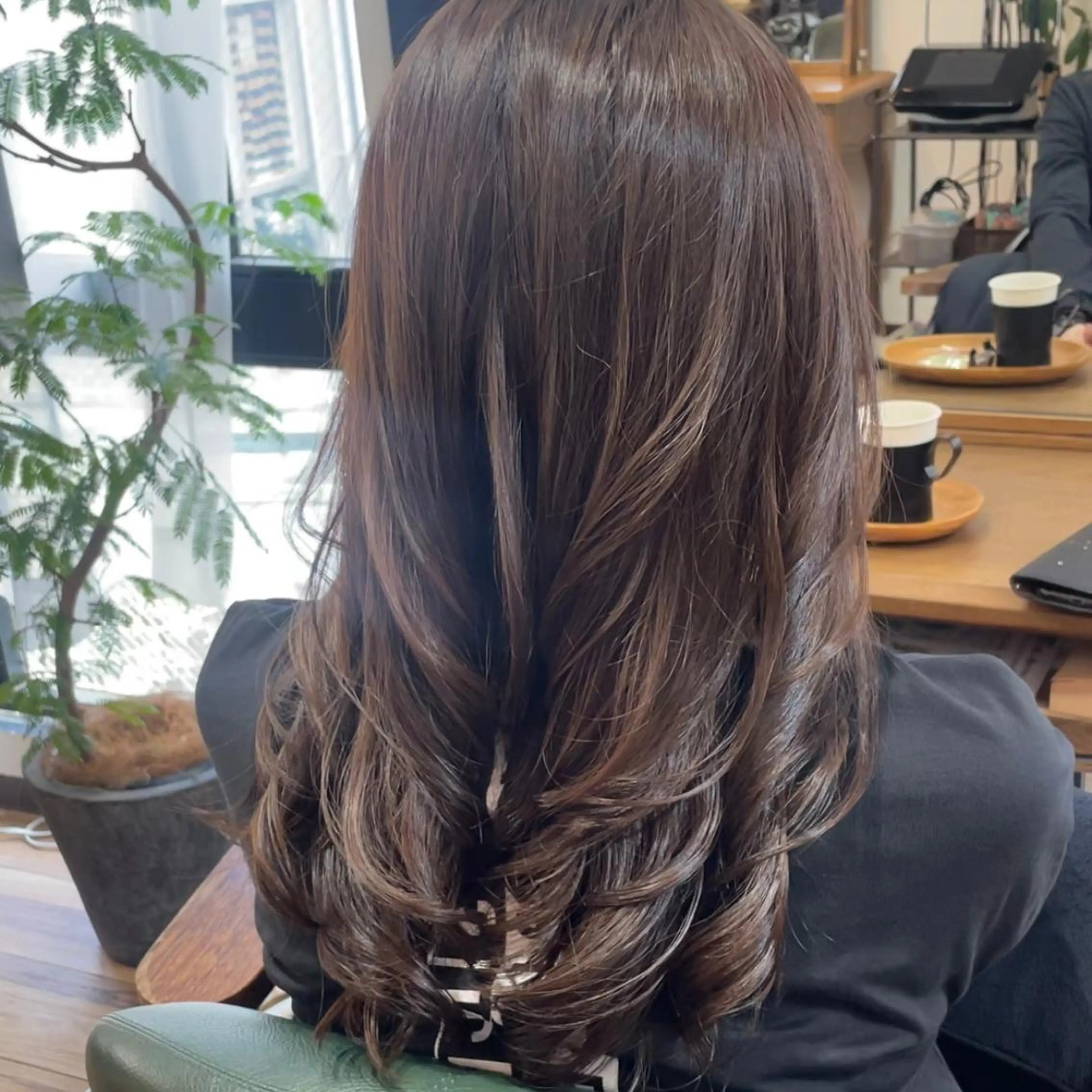 セミロング セミロングパーマ Arly所属・MARU🎀髪質改善 ×コテ巻き風パーマのヘアスタイル